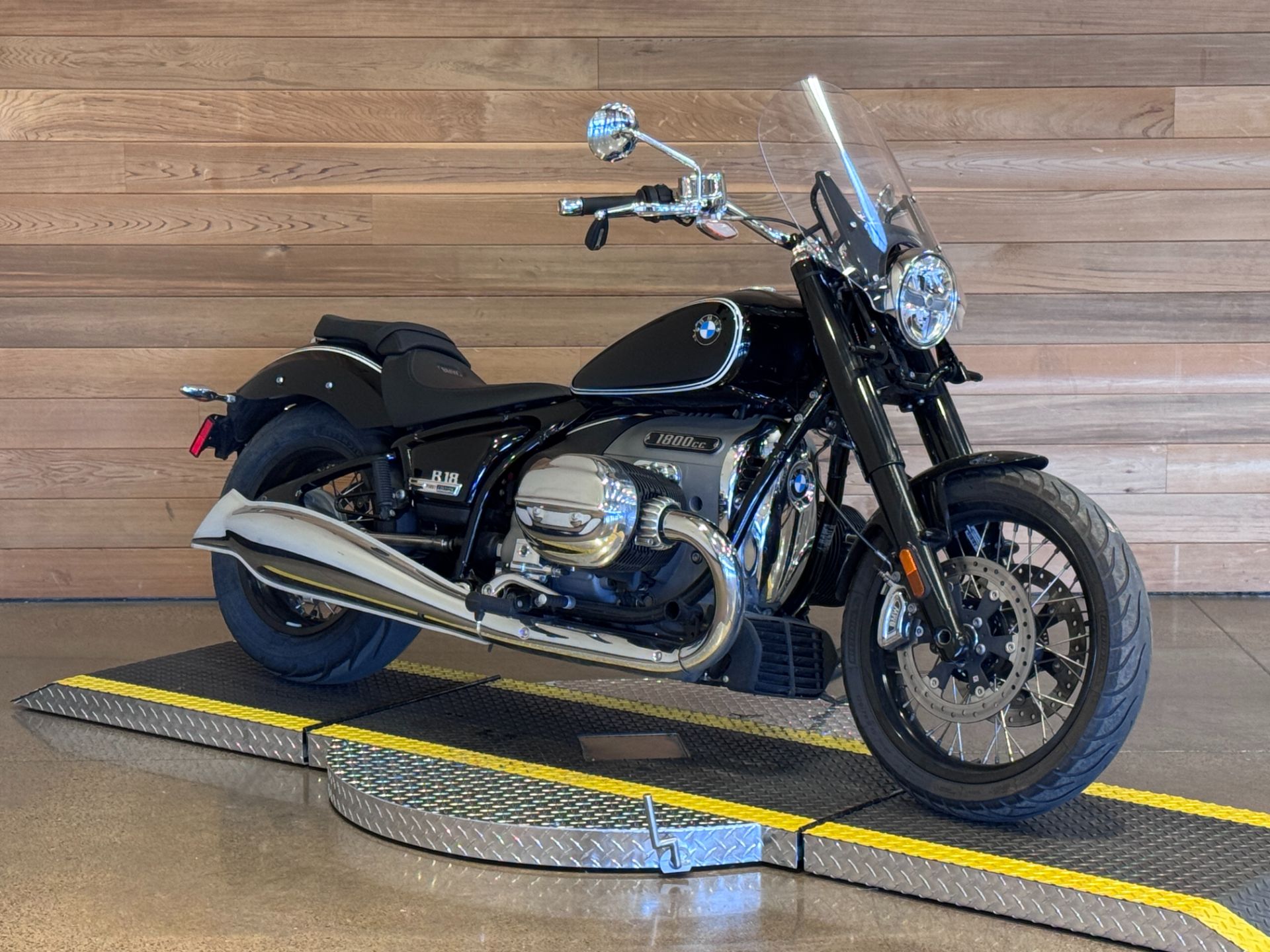 2021 BMW R 18 in Salem, Oregon - Photo 2