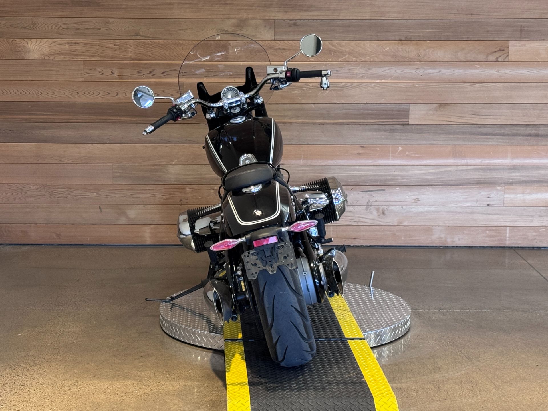 2021 BMW R 18 in Salem, Oregon - Photo 6