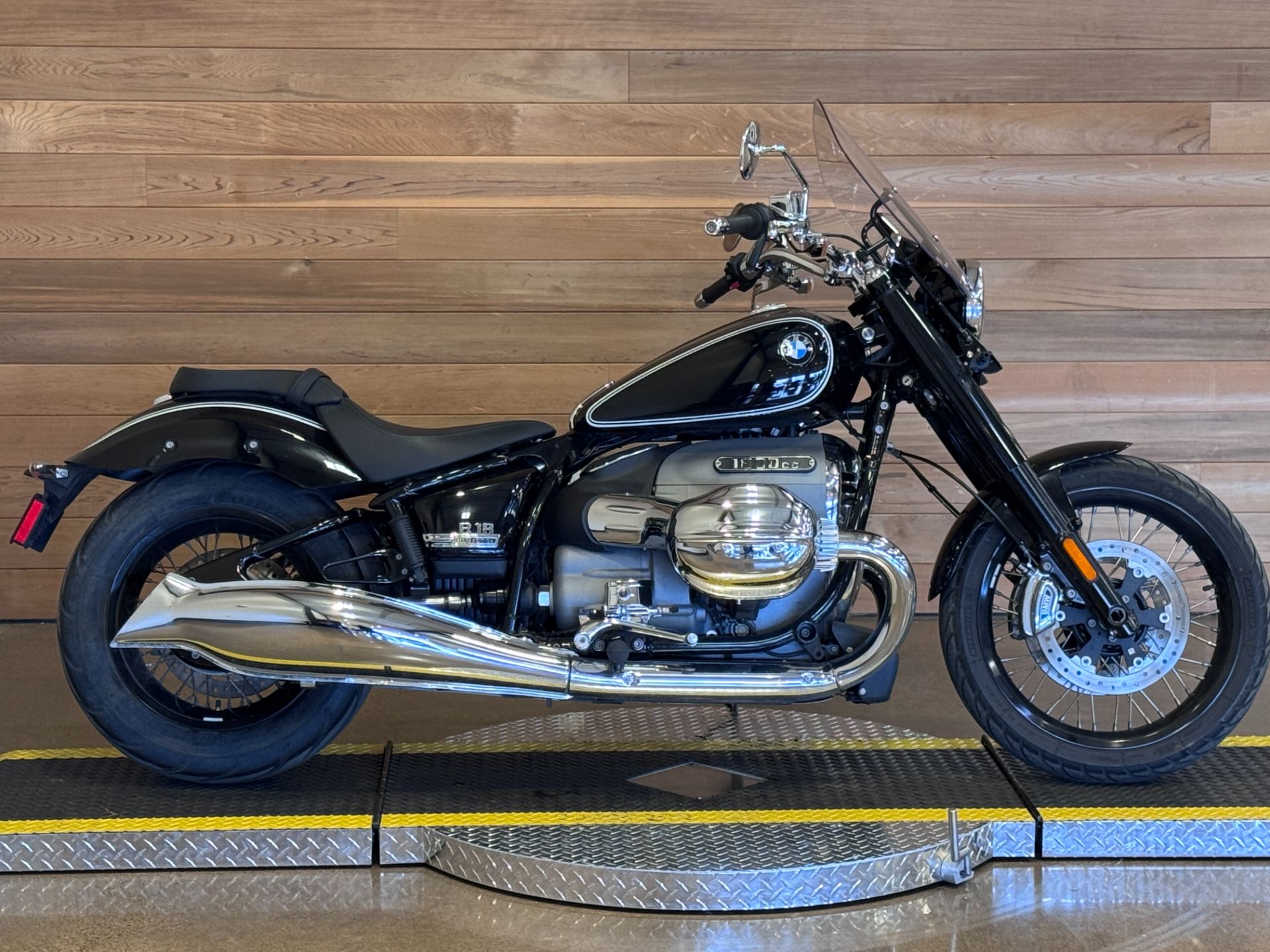 2021 BMW R 18 in Salem, Oregon - Photo 1