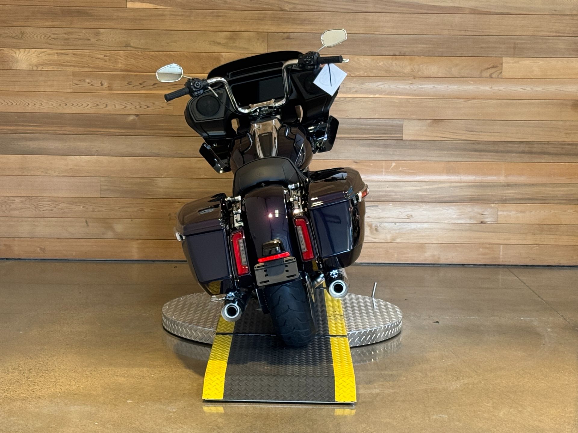 2025 Harley-Davidson Road Glide® in Salem, Oregon - Photo 6