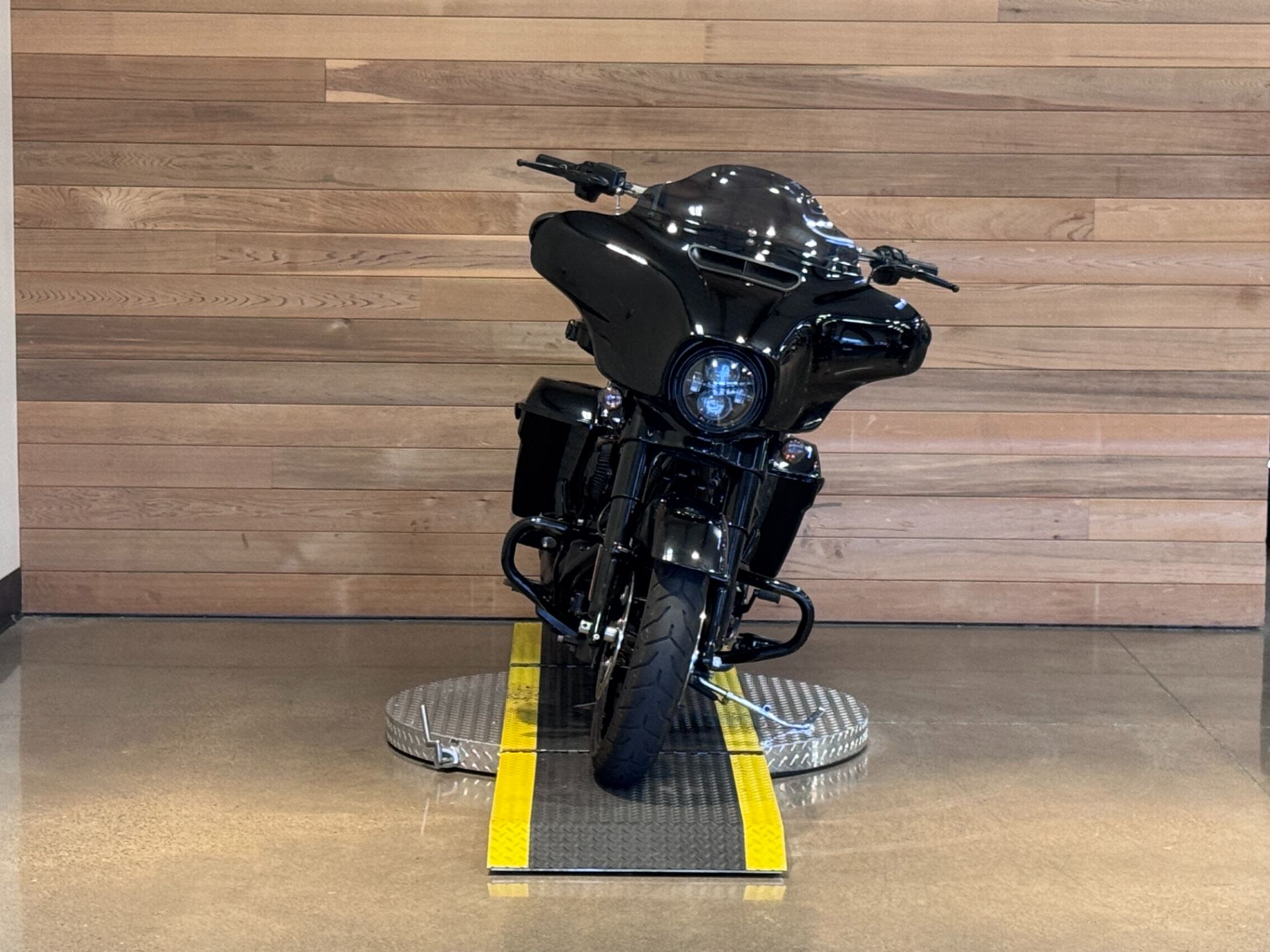2021 Harley-Davidson Street Glide® Special in Salem, Oregon - Photo 3