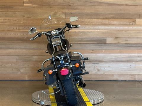 2001 Honda Shadow VLX in Salem, Oregon - Photo 6