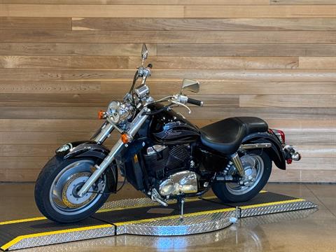 2001 Honda Shadow VLX in Salem, Oregon - Photo 4