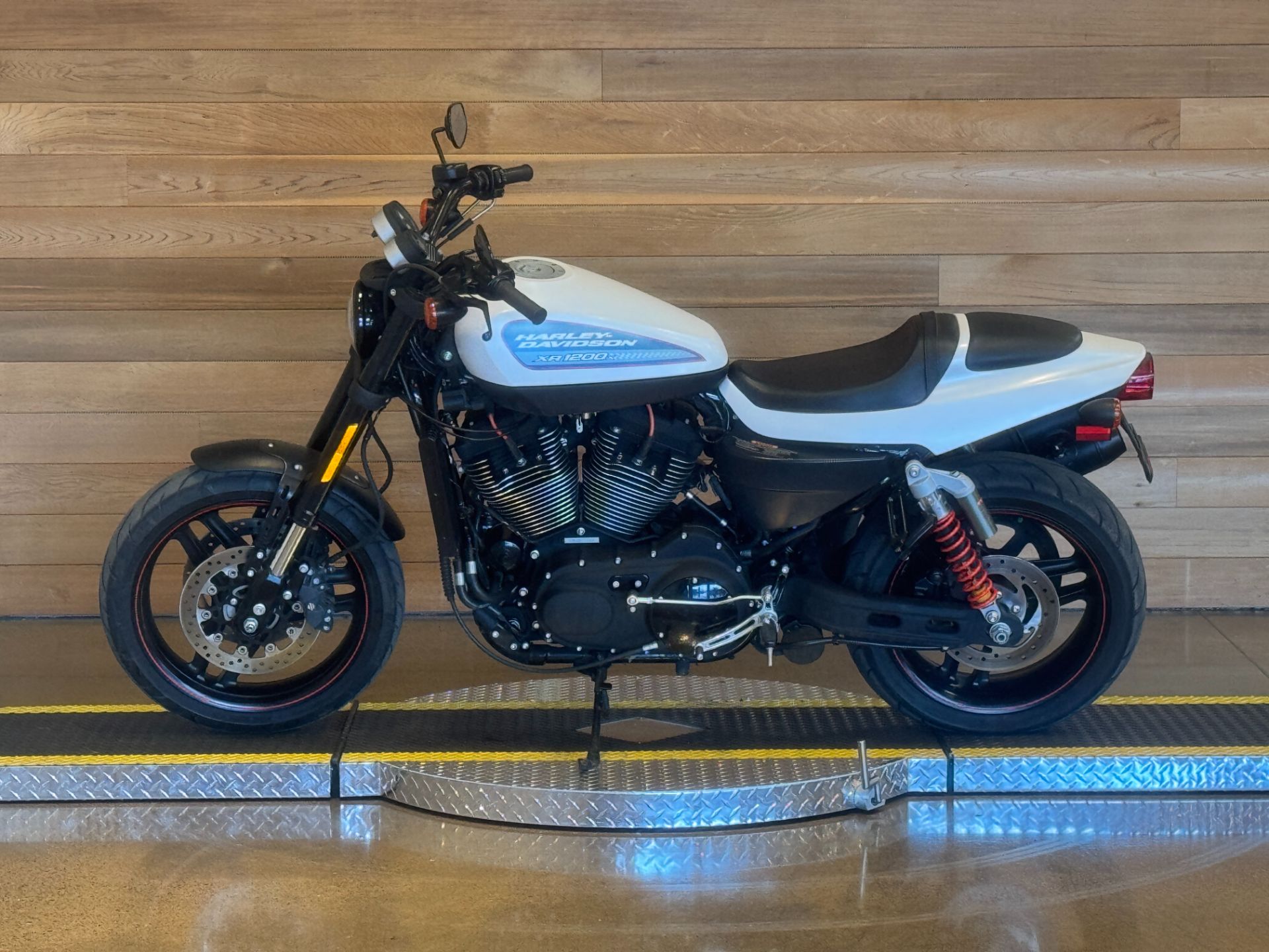 2011 Harley-Davidson Sportster® in Salem, Oregon - Photo 4