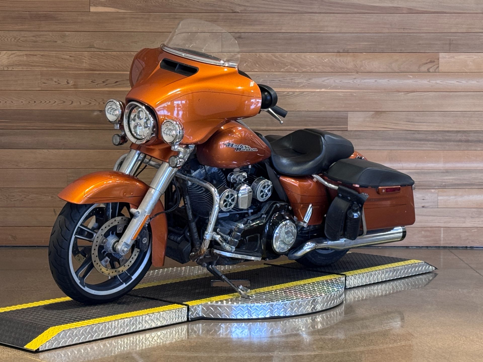 2015 Harley-Davidson Street Glide® Special in Salem, Oregon - Photo 4