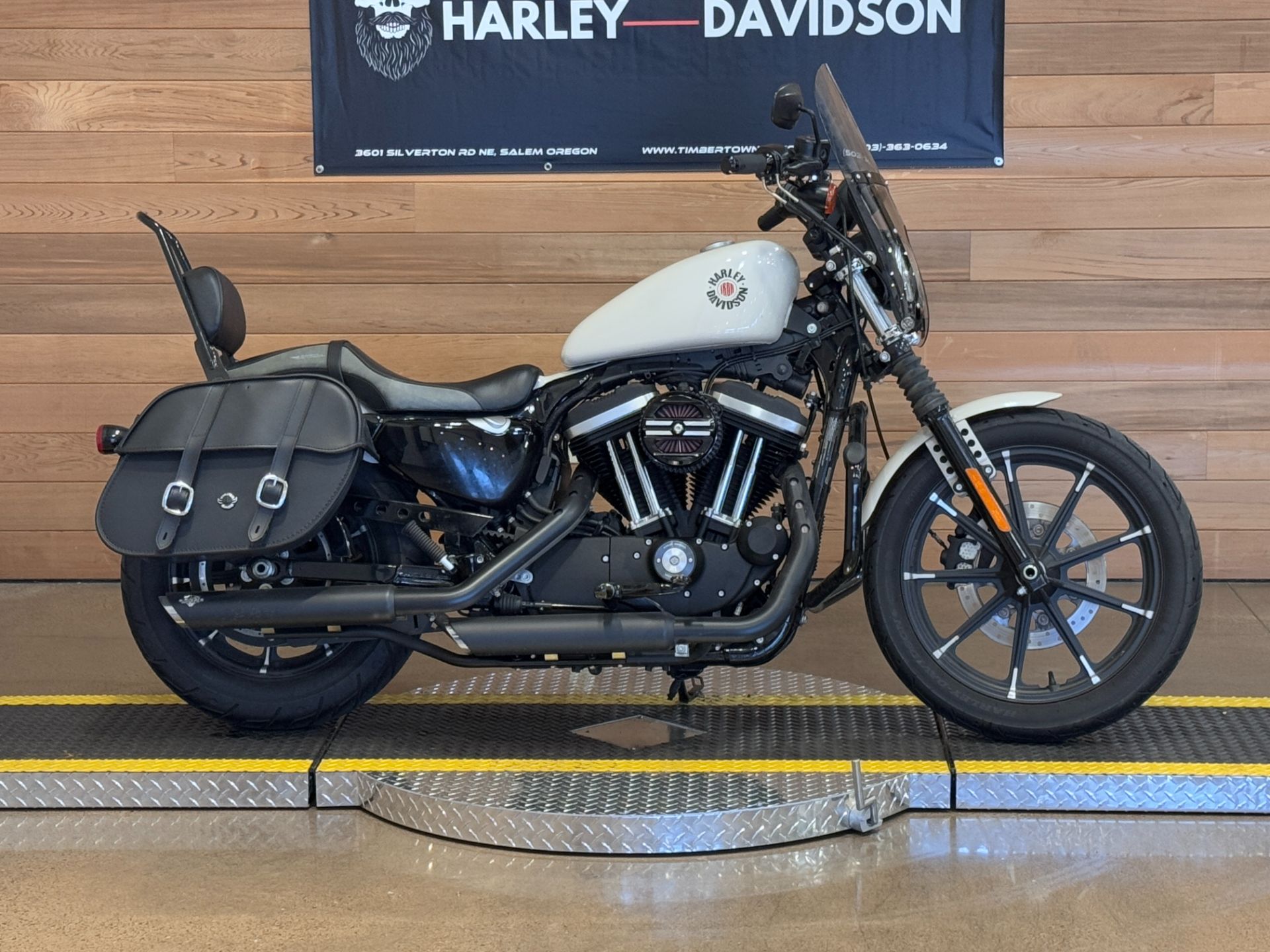 2022 Harley-Davidson Iron 883™ in Salem, Oregon - Photo 1