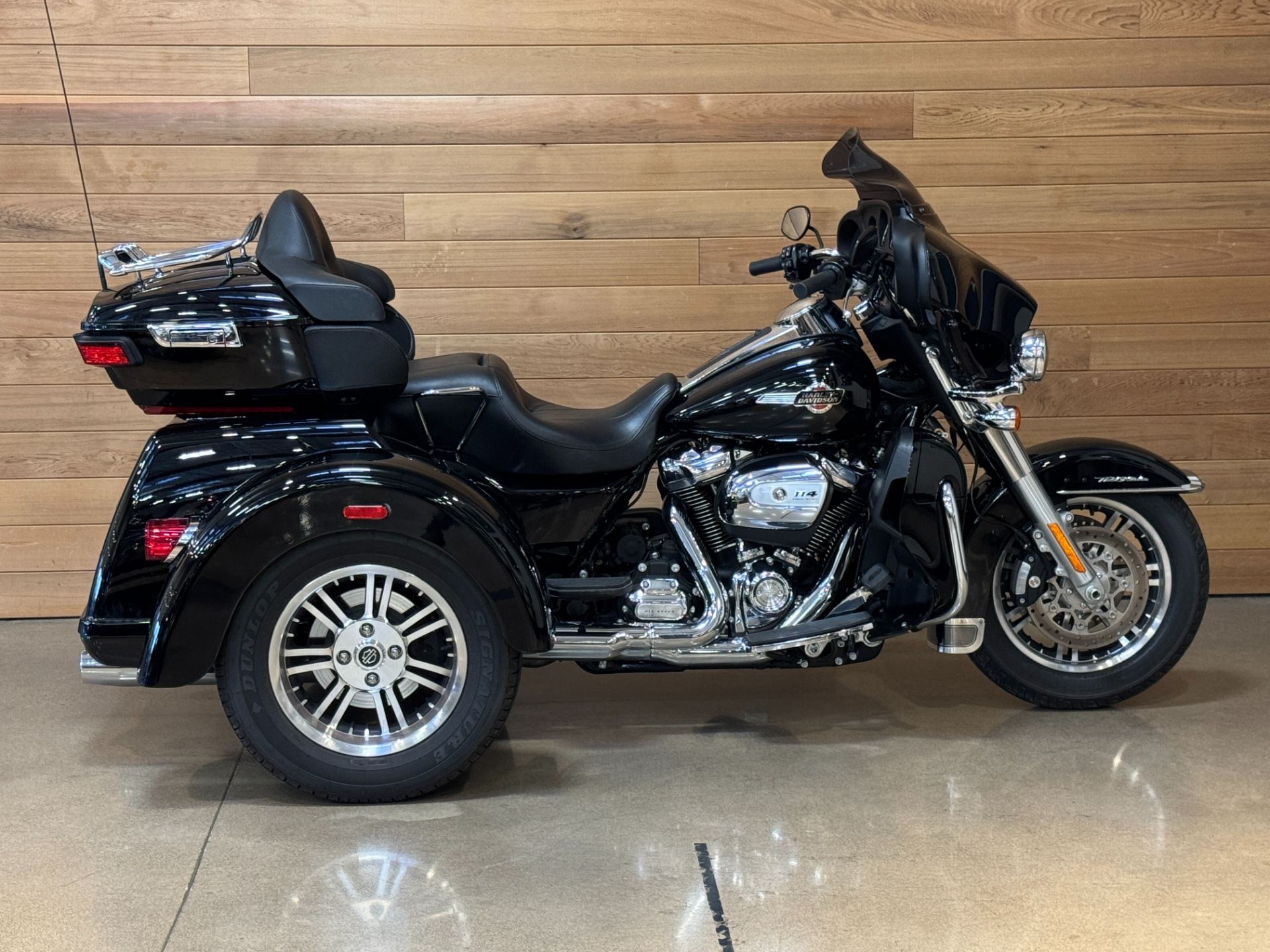 2022 Harley-Davidson Tri Glide® Ultra in Salem, Oregon - Photo 1
