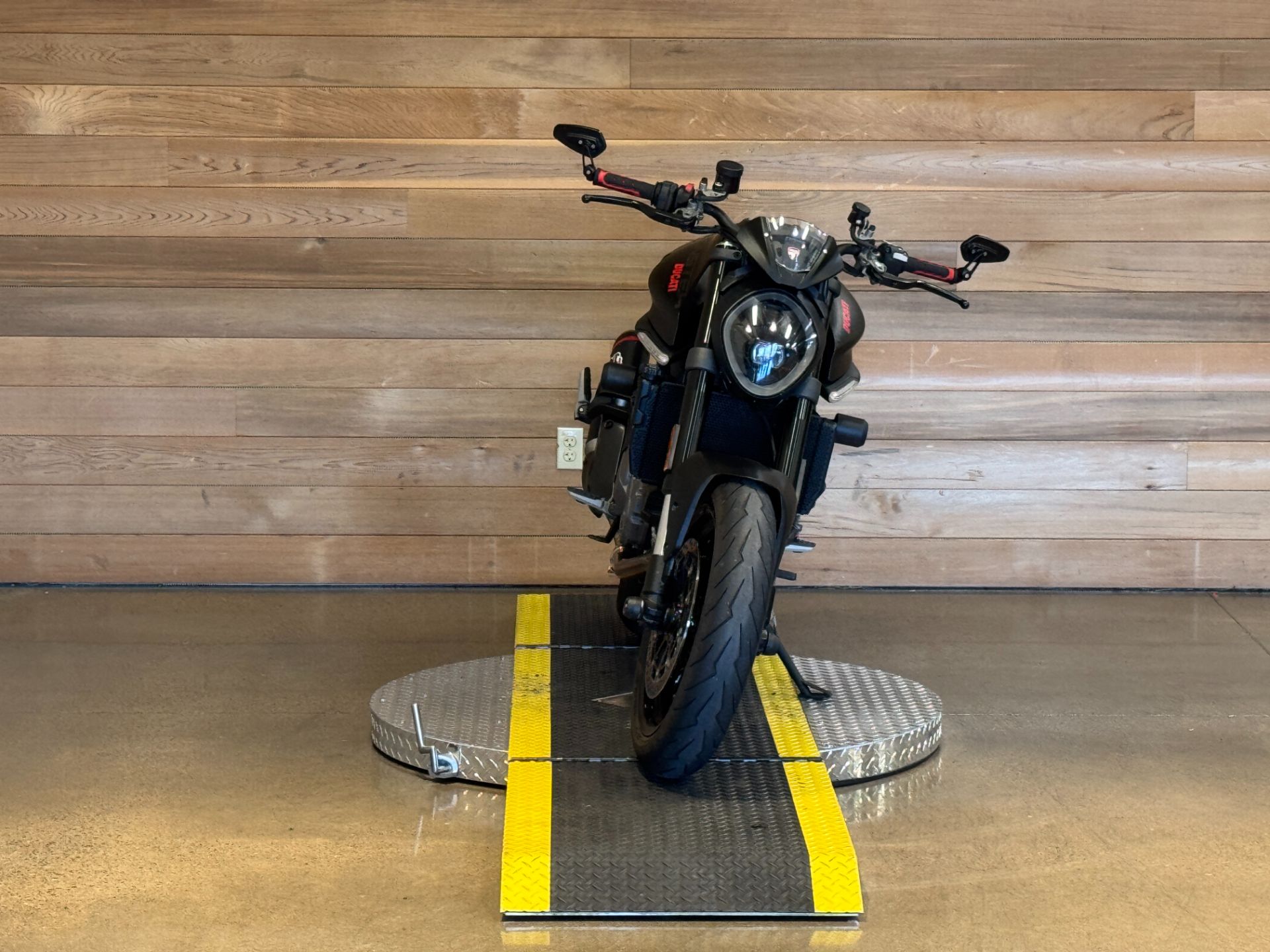 2023 Ducati Monster SP in Salem, Oregon - Photo 3