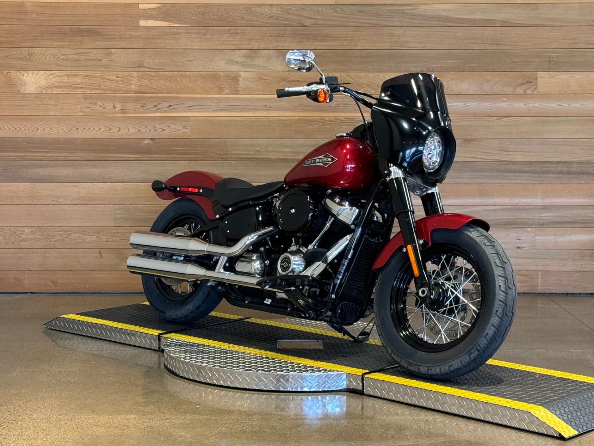 2018 Harley-Davidson Softail Slim® 107 in Salem, Oregon - Photo 2