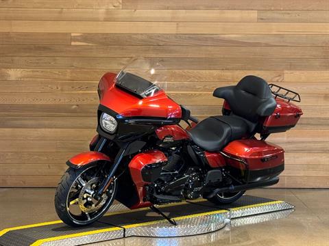 2025 Harley-Davidson Street Glide® Ultra in Salem, Oregon - Photo 4