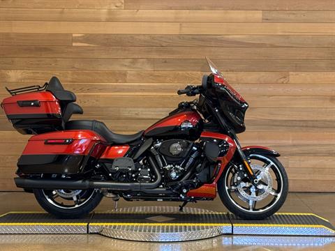 2025 Harley-Davidson Street Glide® Ultra in Salem, Oregon - Photo 1