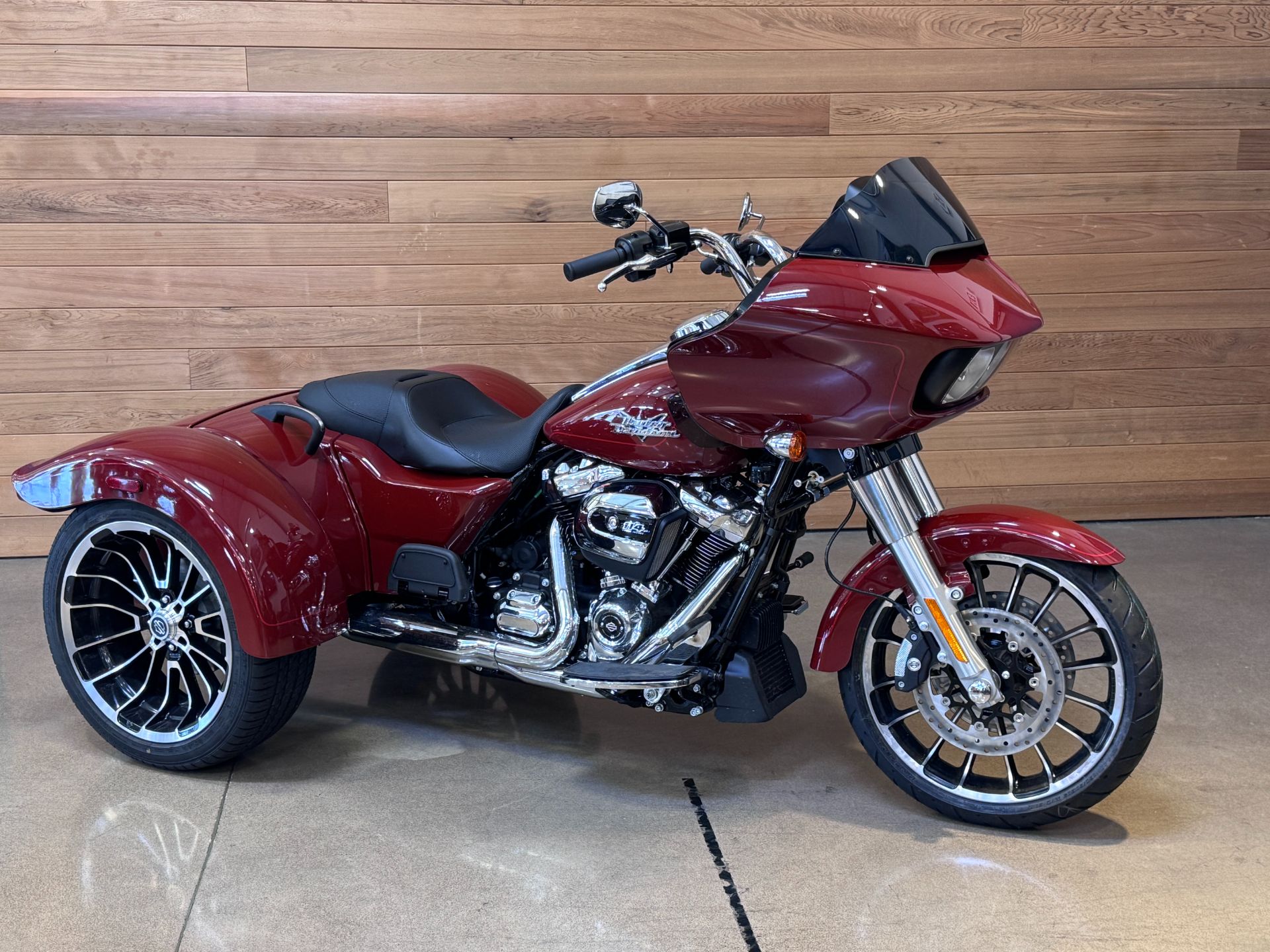 2024 Harley-Davidson Road Glide® 3 in Salem, Oregon - Photo 2