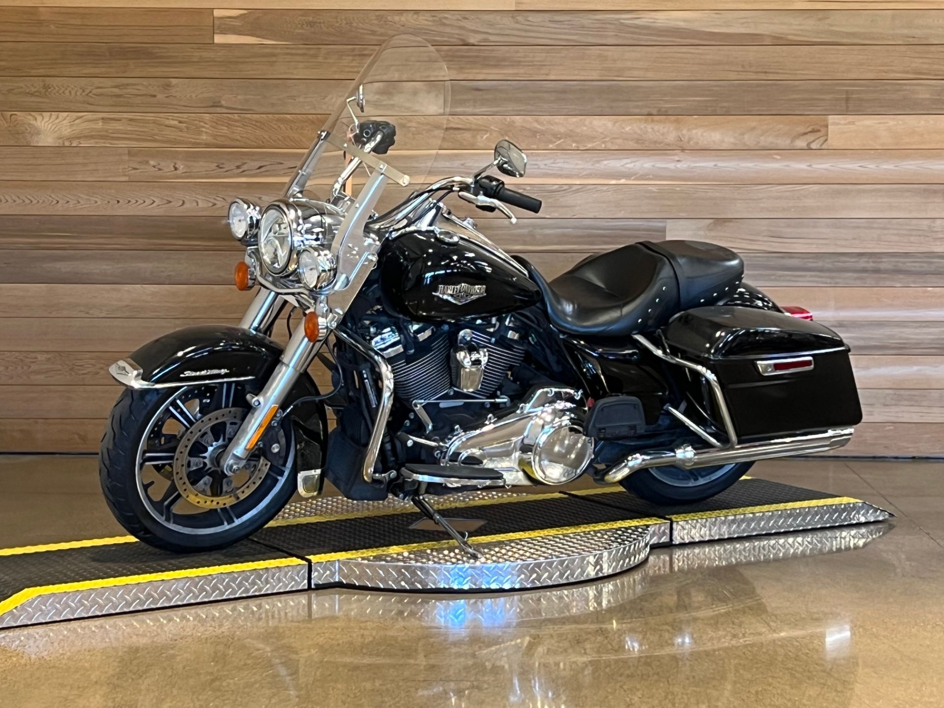 2021 Harley-Davidson Road King® in Salem, Oregon - Photo 4