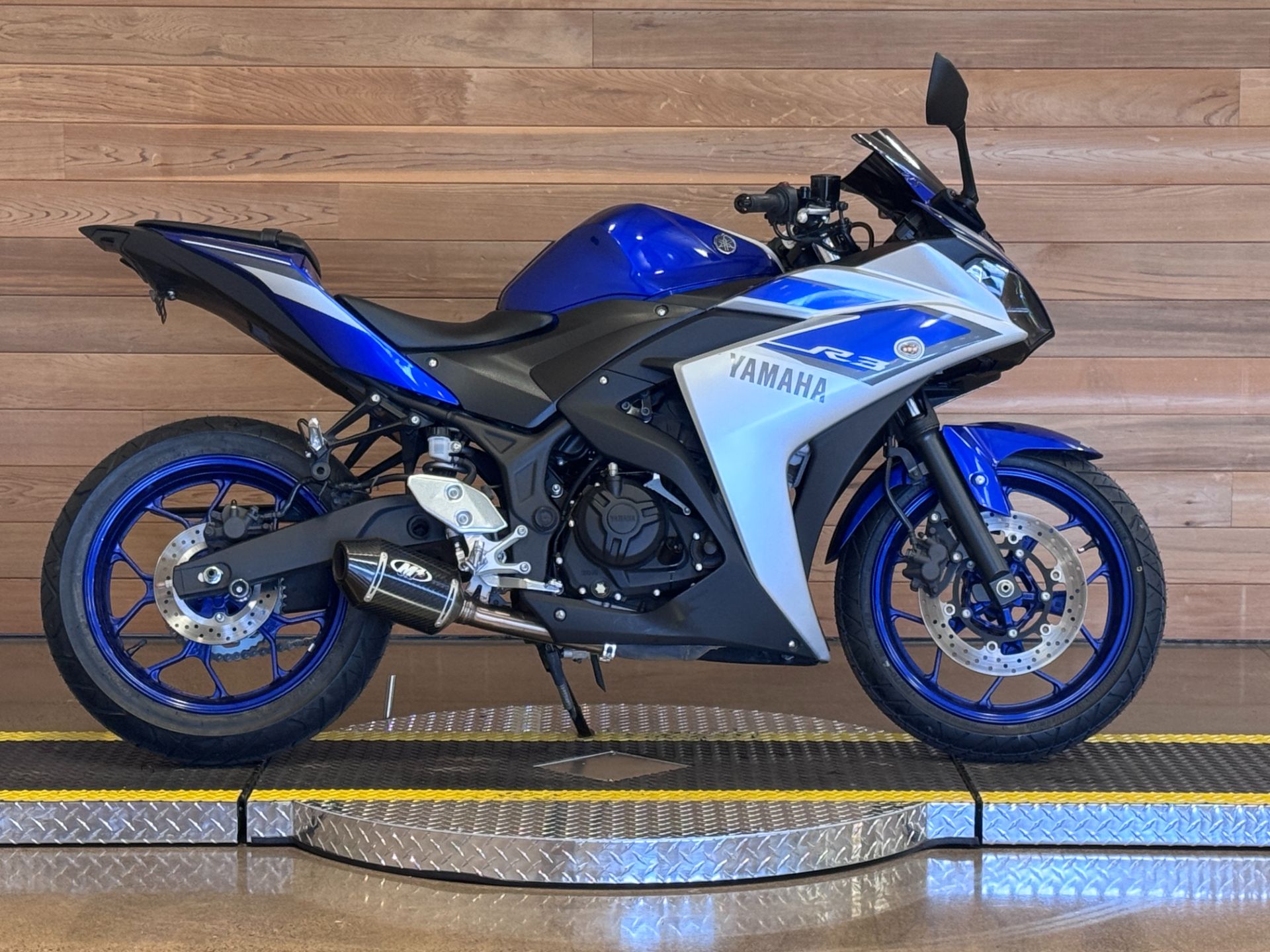 2015 Yamaha YZF-R3 in Salem, Oregon - Photo 1
