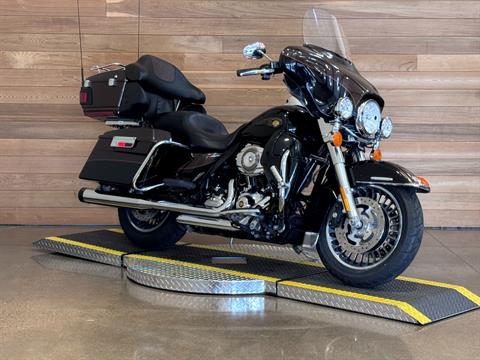 2013 Harley-Davidson Electra Glide® Ultra Limited in Salem, Oregon - Photo 2