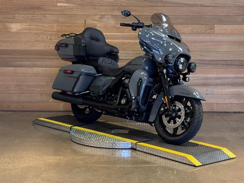2022 Harley-Davidson Ultra Limited in Salem, Oregon - Photo 2