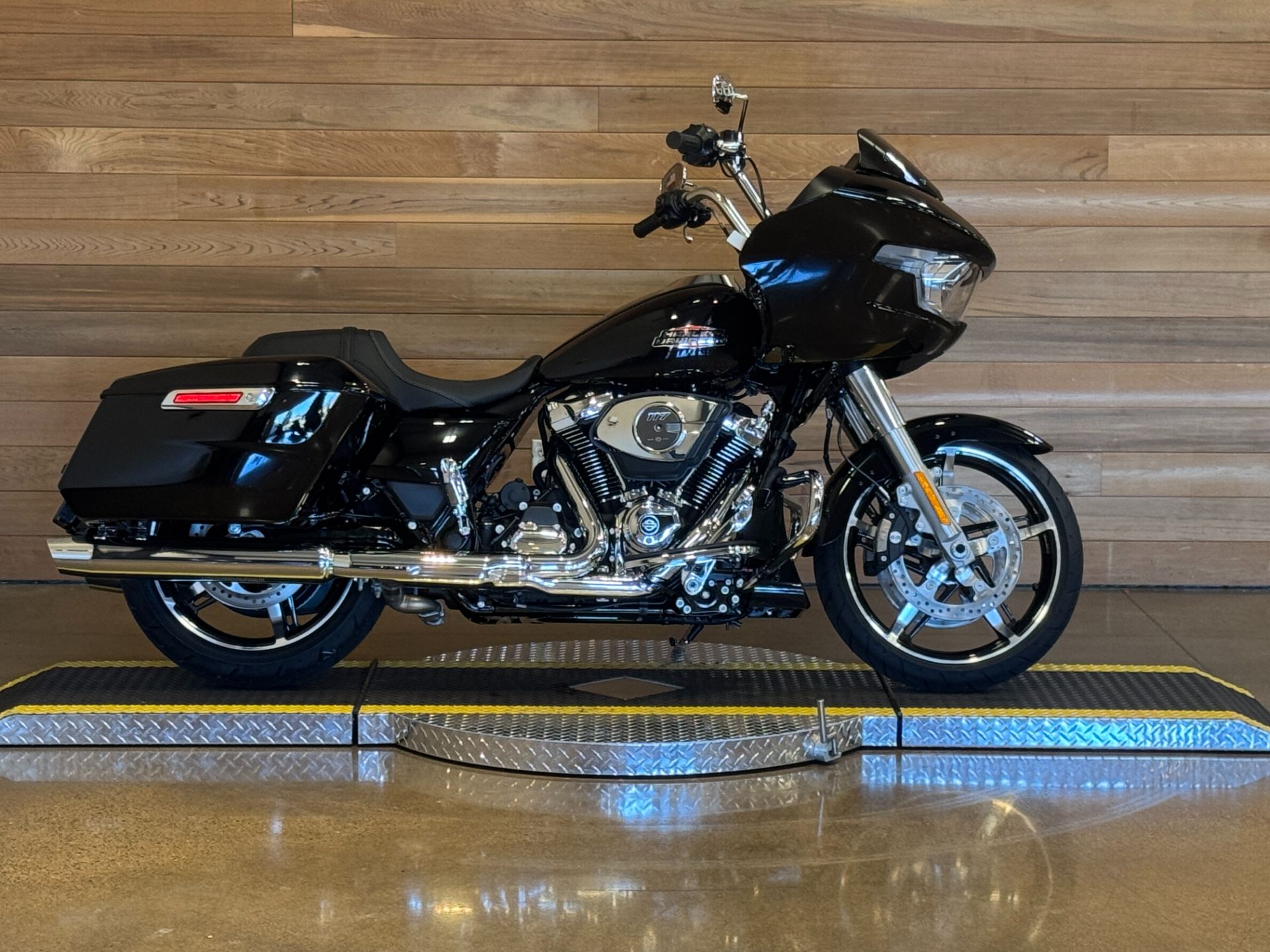 2025 Harley-Davidson Road Glide® in Salem, Oregon - Photo 1
