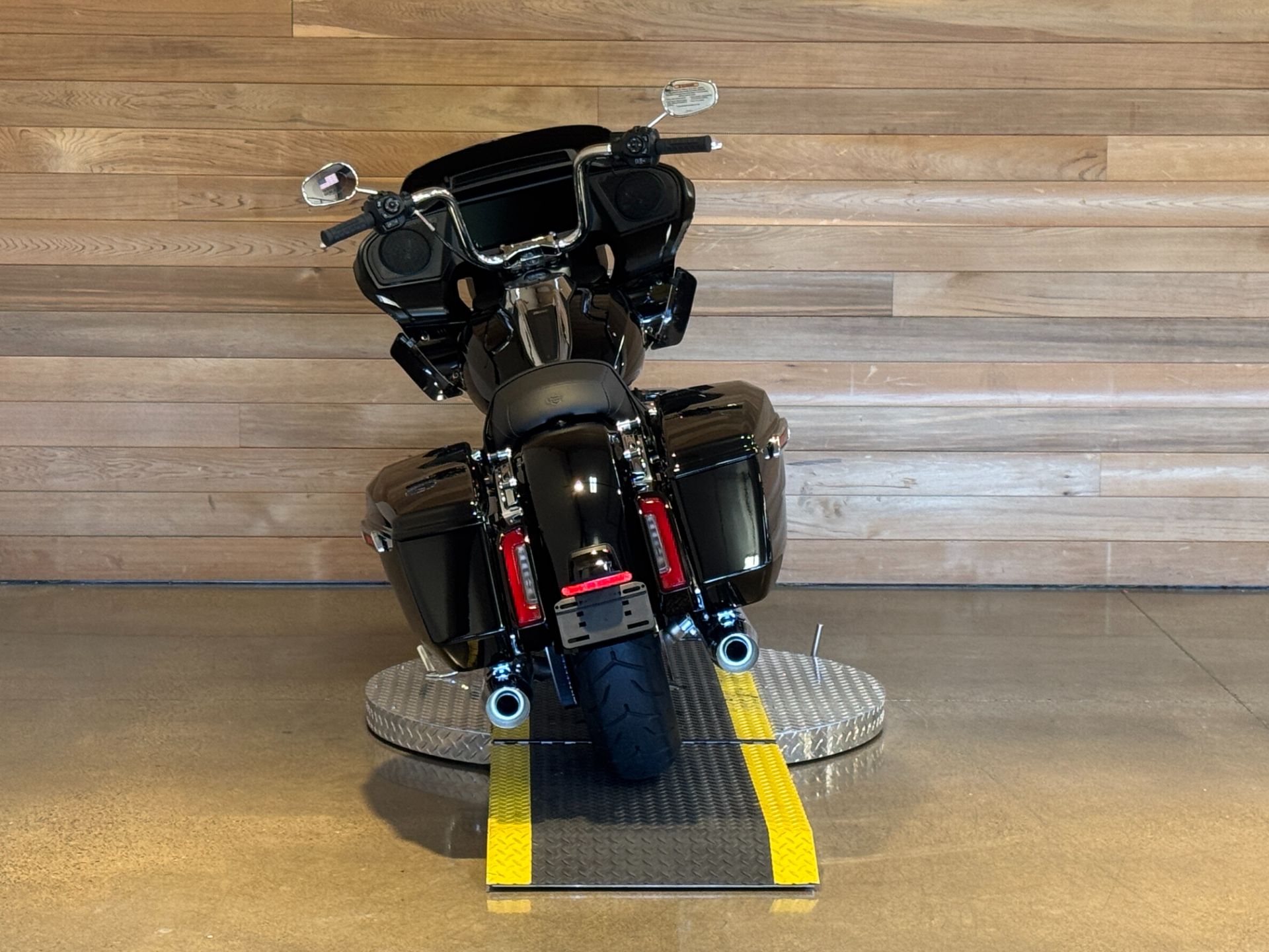 2025 Harley-Davidson Road Glide® in Salem, Oregon - Photo 6