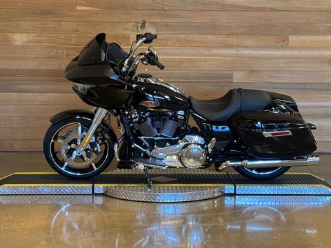 2025 Harley-Davidson Road Glide® in Salem, Oregon - Photo 5