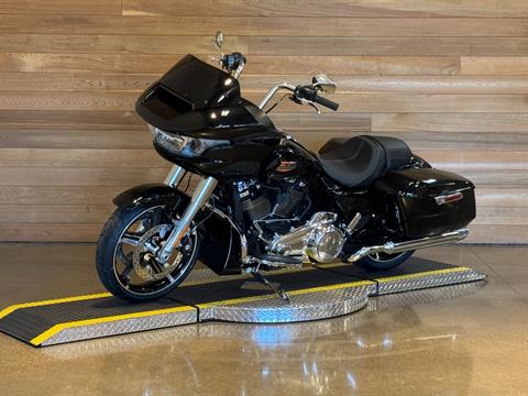 2025 Harley-Davidson Road Glide® in Salem, Oregon - Photo 4