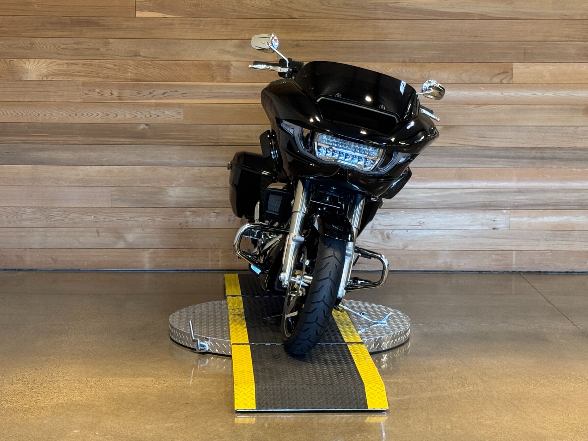 2025 Harley-Davidson Road Glide® in Salem, Oregon - Photo 3