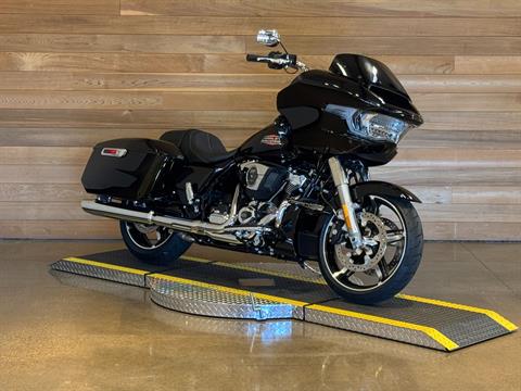 2025 Harley-Davidson Road Glide® in Salem, Oregon - Photo 2
