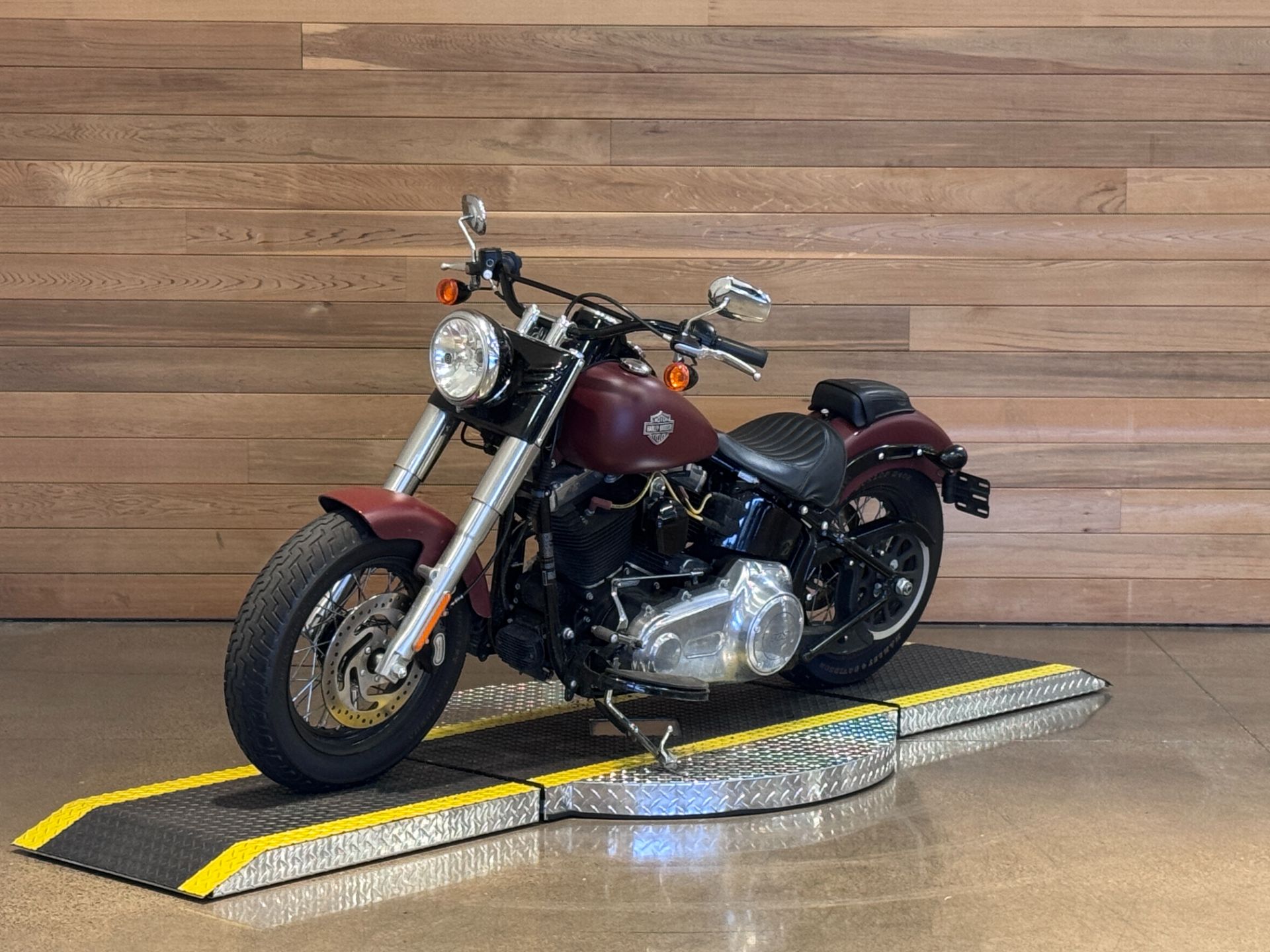 2017 Harley-Davidson Softail Slim® in Salem, Oregon - Photo 4