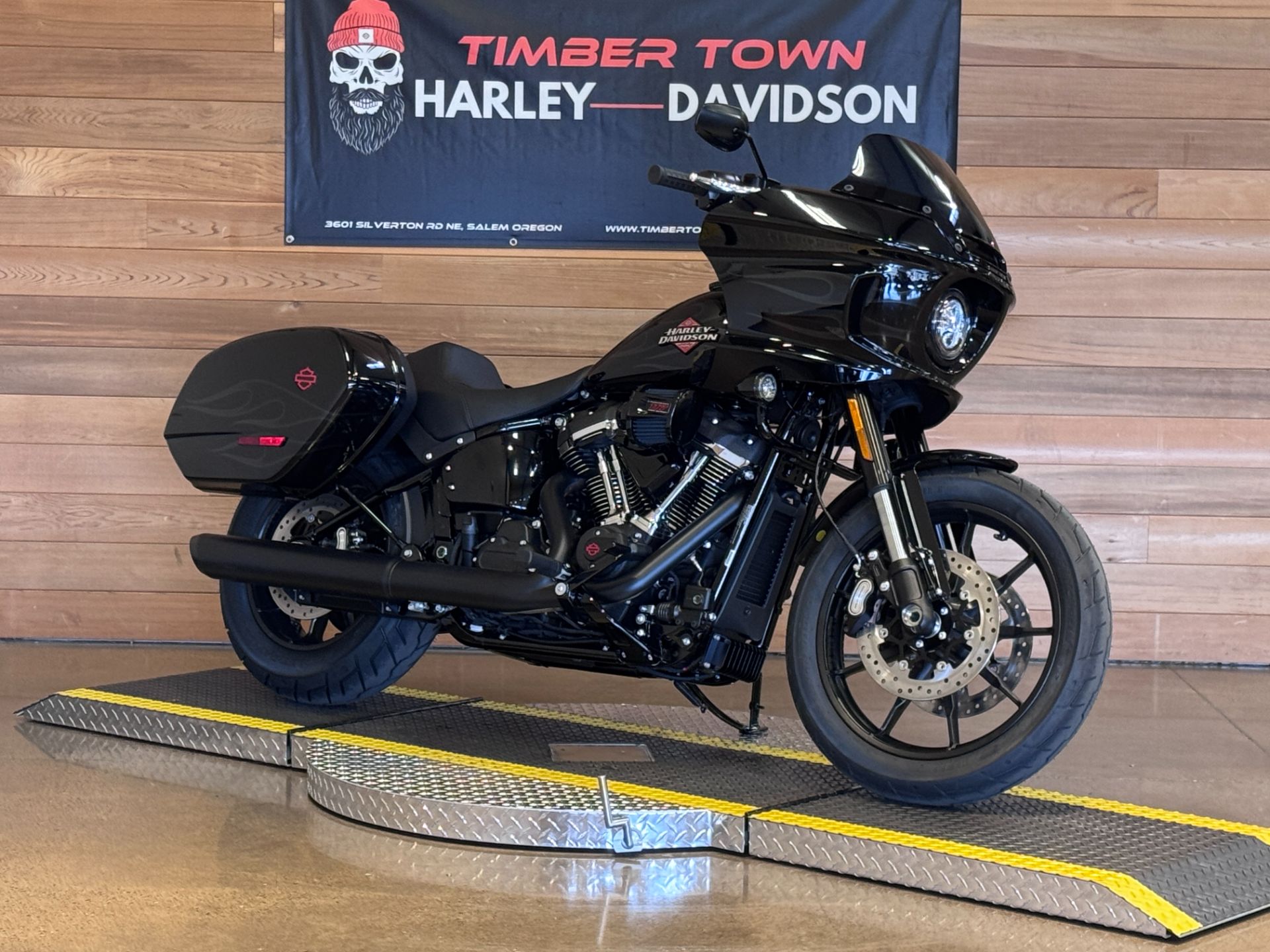 2025 Harley-Davidson Low Rider® ST in Salem, Oregon - Photo 2