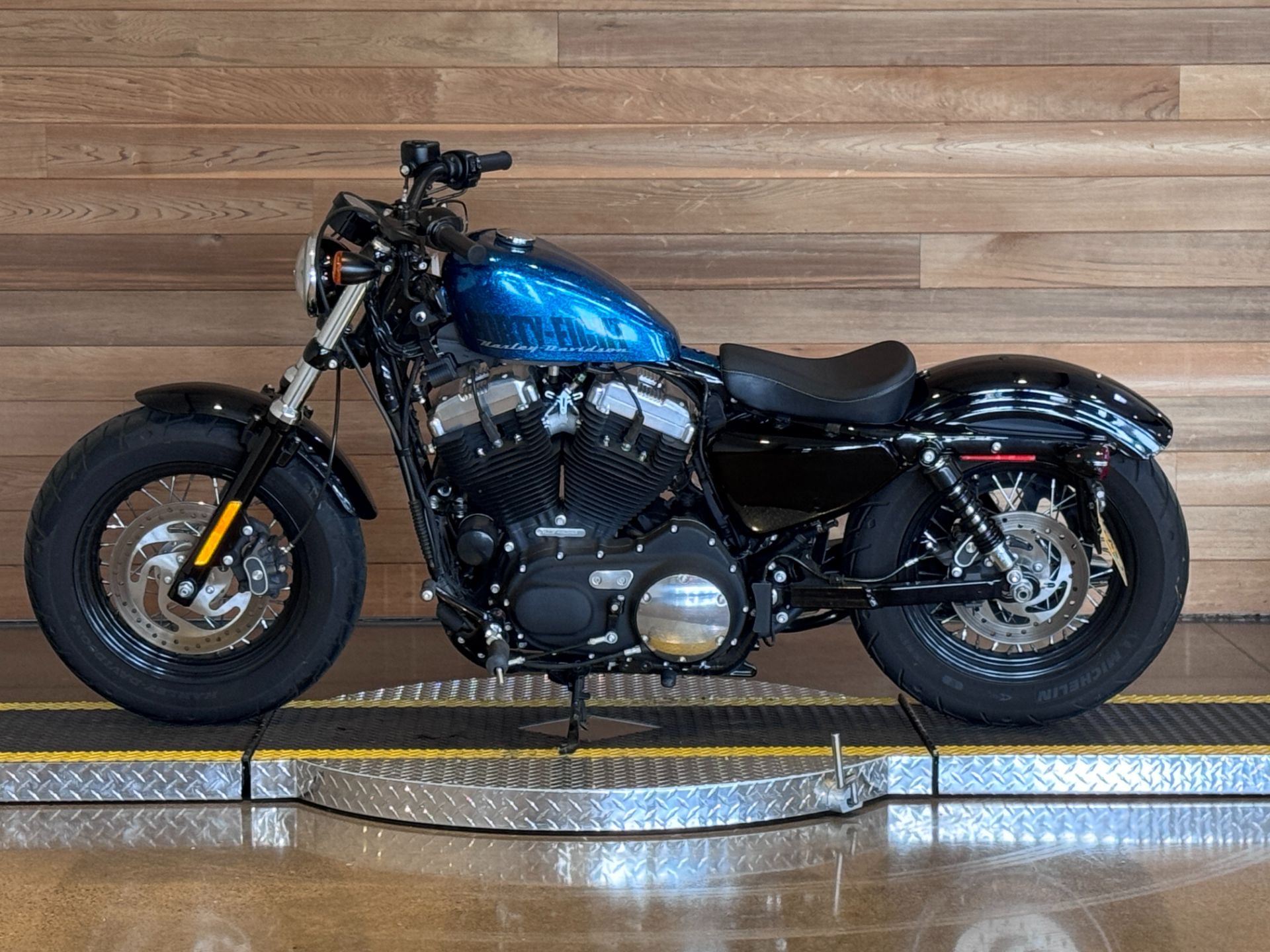 2015 Harley-Davidson Forty-Eight® in Salem, Oregon - Photo 5