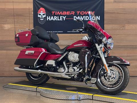 2011 Harley-Davidson Electra Glide® Ultra Limited in Salem, Oregon - Photo 2