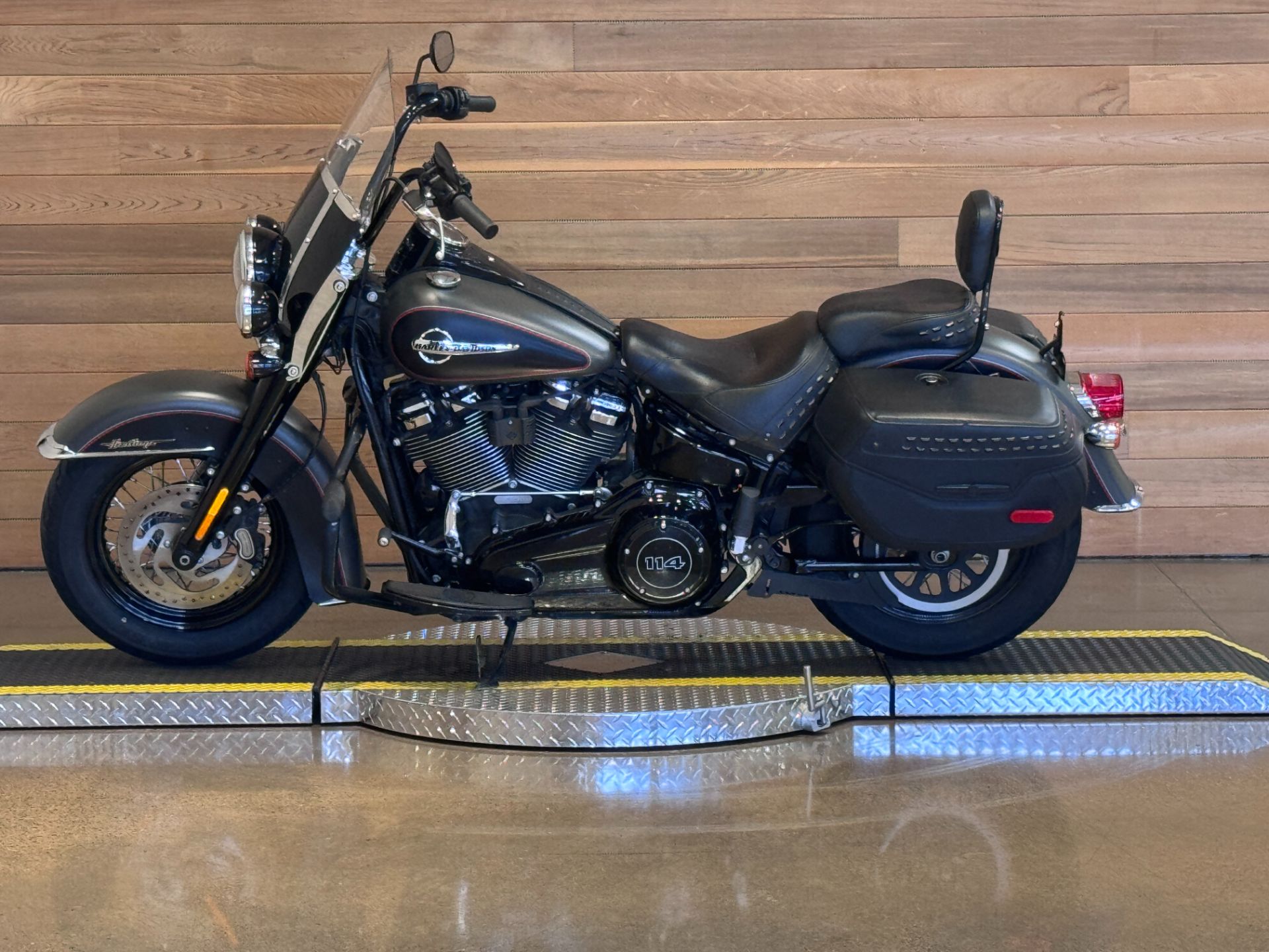 2018 Harley-Davidson Heritage Classic 114 in Salem, Oregon - Photo 5