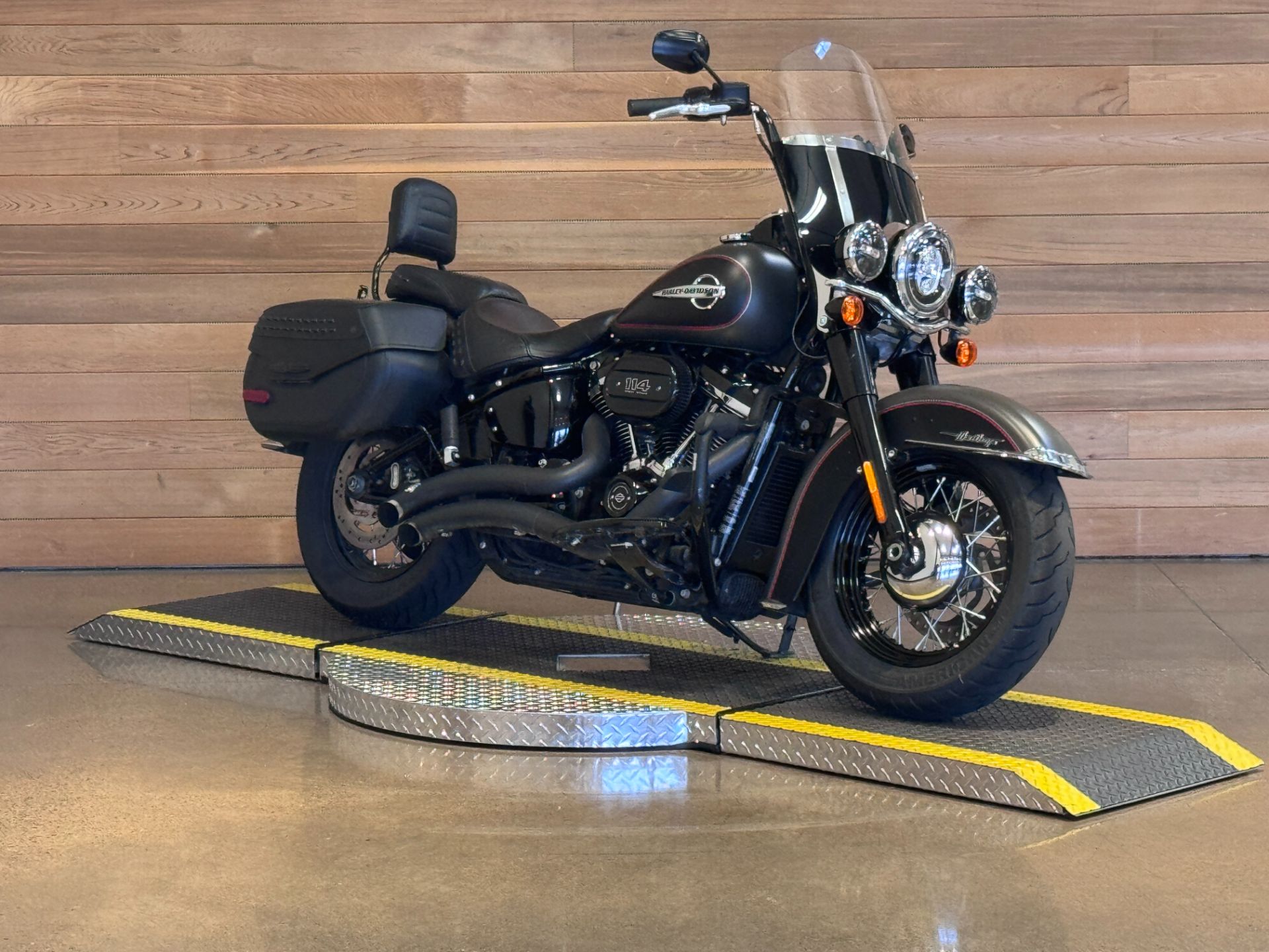2018 Harley-Davidson Heritage Classic 114 in Salem, Oregon - Photo 2