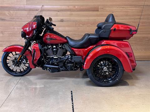 2025 Harley-Davidson Tri Glide® Ultra in Salem, Oregon - Photo 5