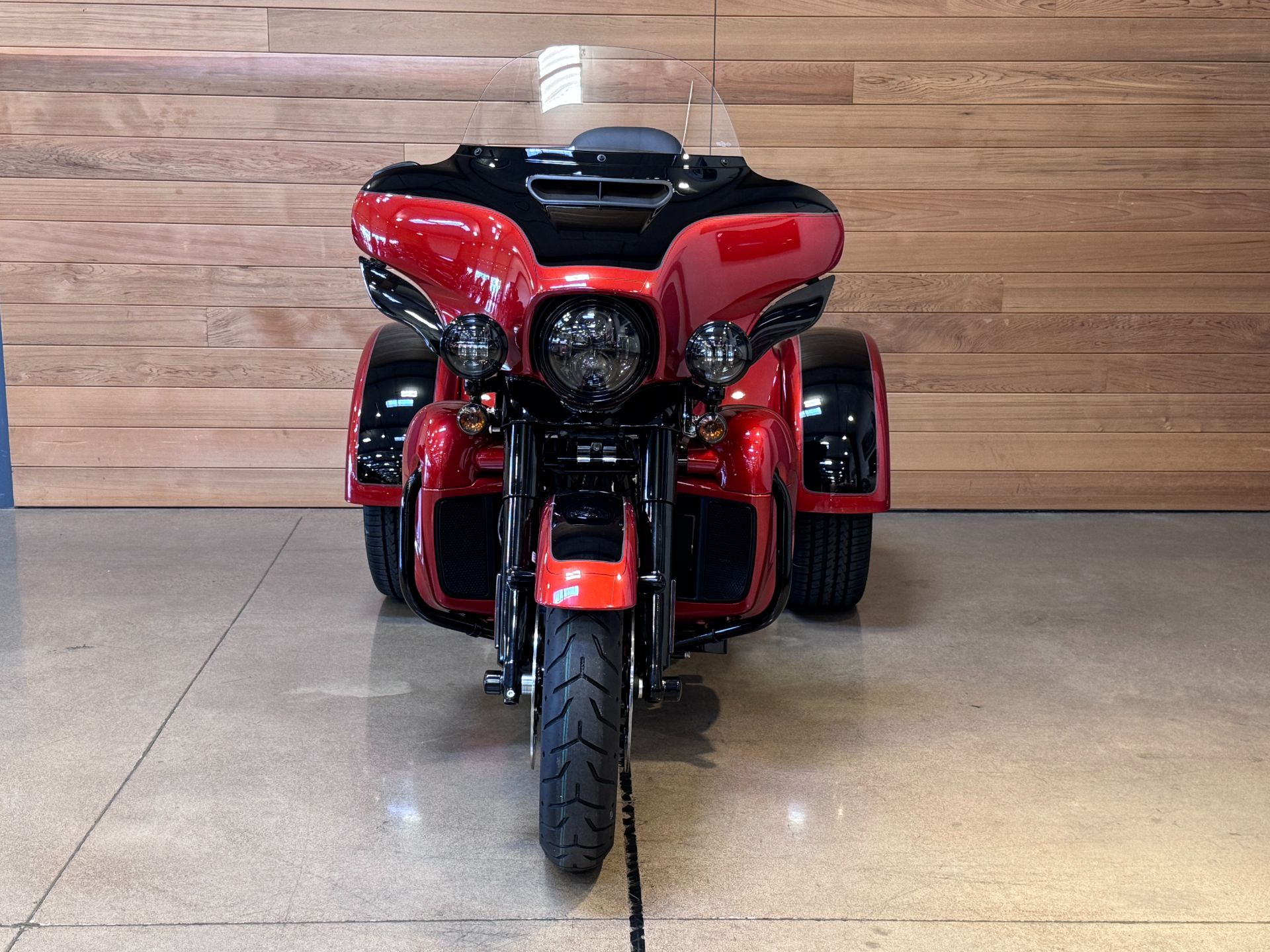 2025 Harley-Davidson Tri Glide® Ultra in Salem, Oregon - Photo 3