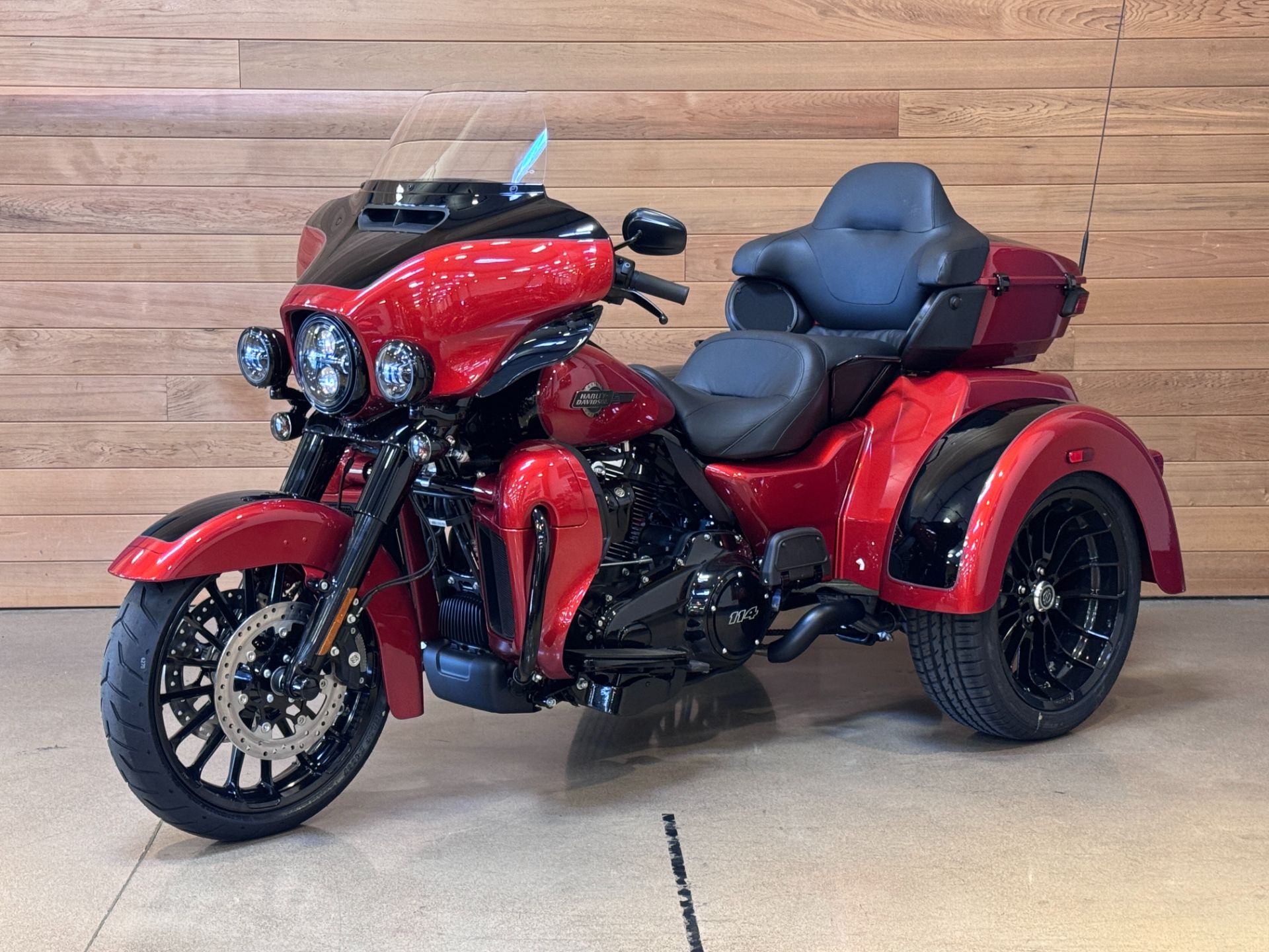 2025 Harley-Davidson Tri Glide® Ultra in Salem, Oregon - Photo 4