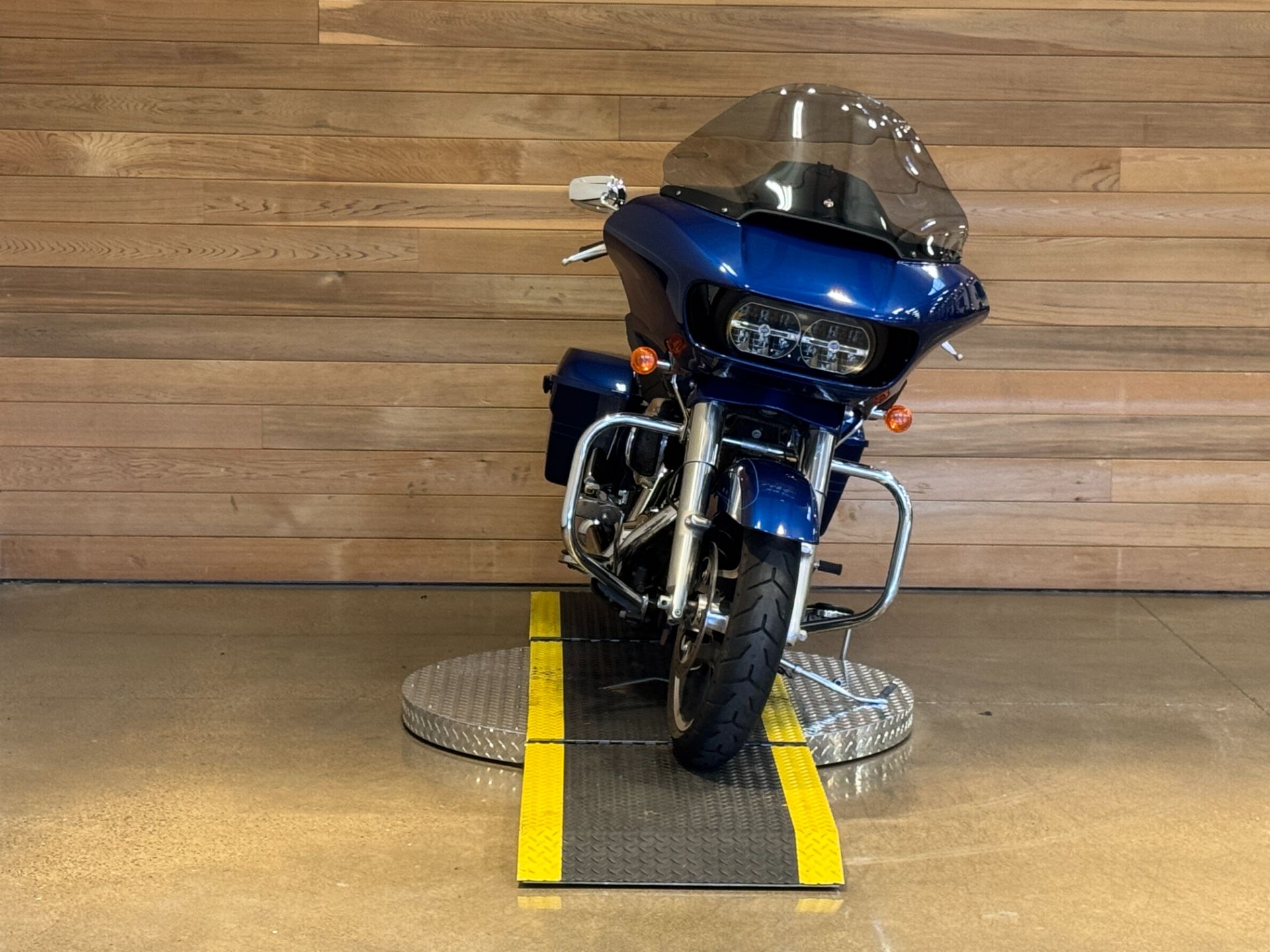 2015 Harley-Davidson Road Glide® Special in Salem, Oregon - Photo 3