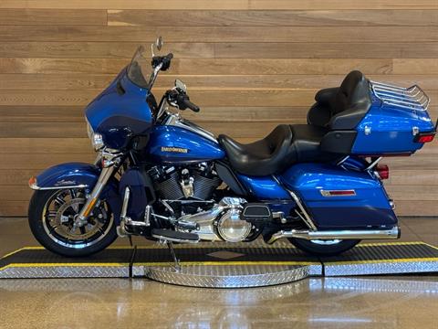 2017 Harley-Davidson Ultra Limited in Salem, Oregon - Photo 5