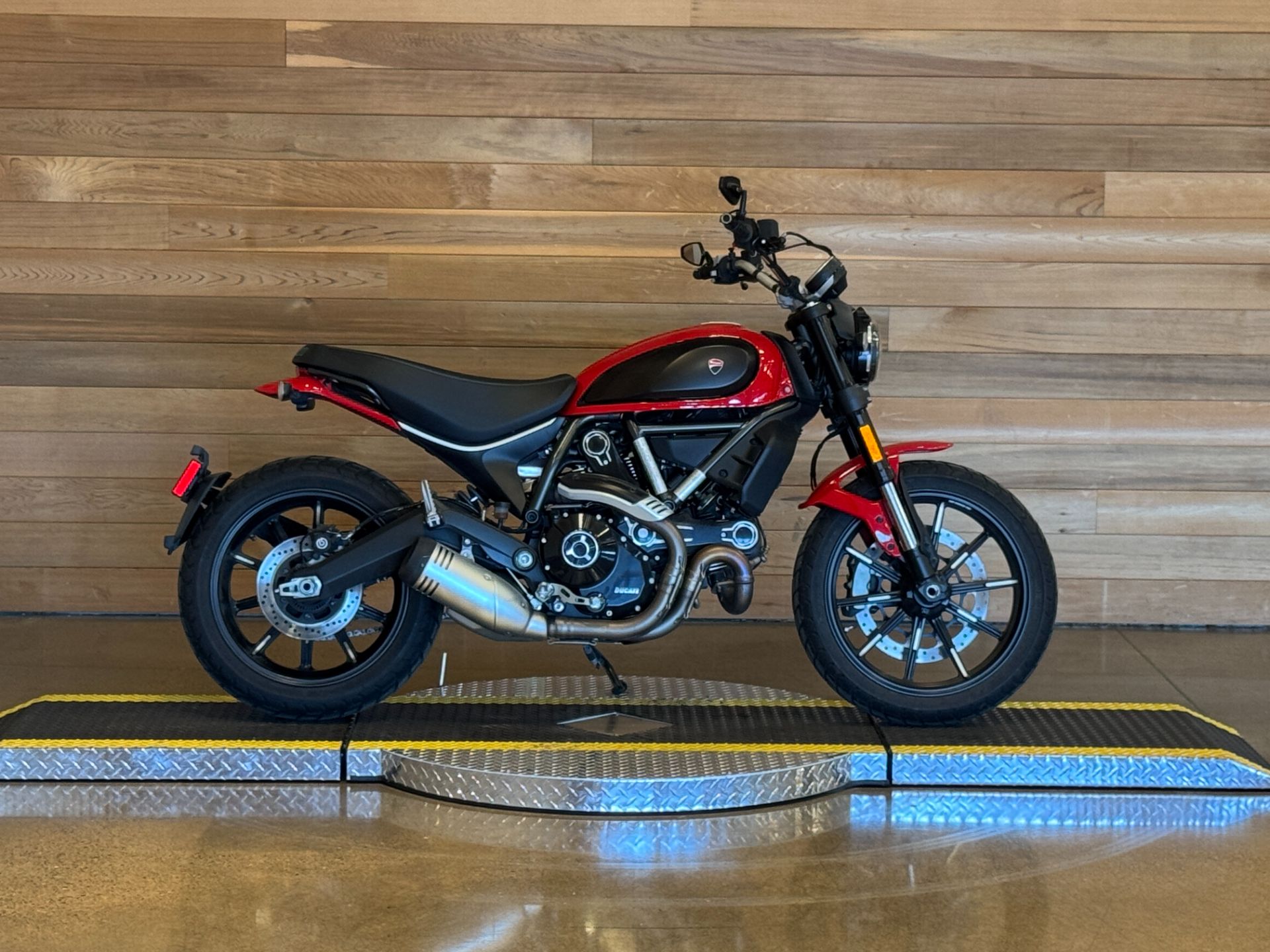 2021 Ducati Scrambler Icon in Salem, Oregon - Photo 1
