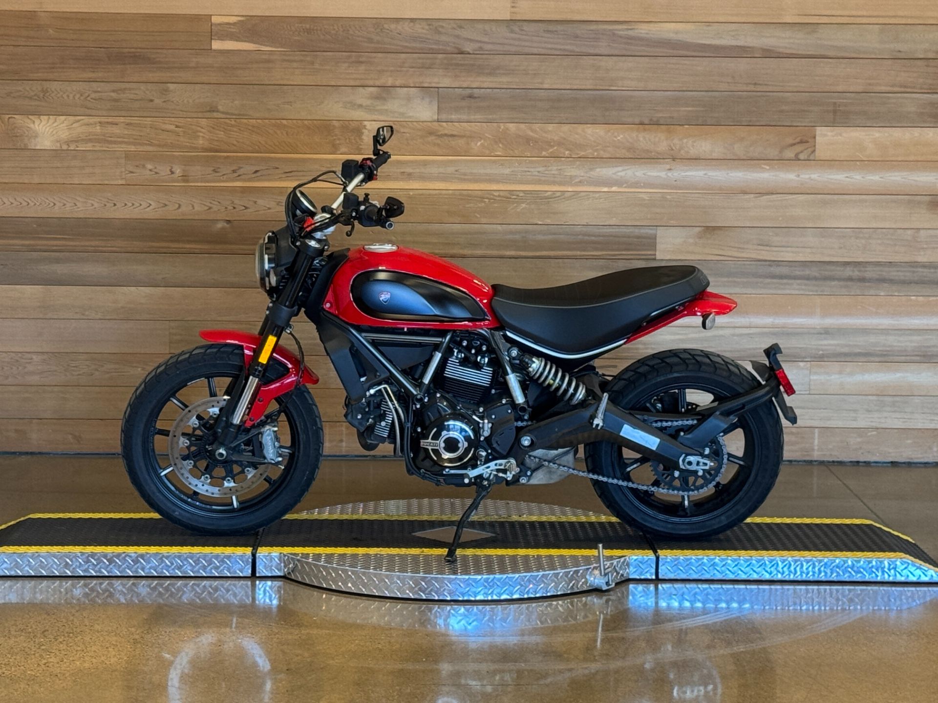 2021 Ducati Scrambler Icon in Salem, Oregon - Photo 5