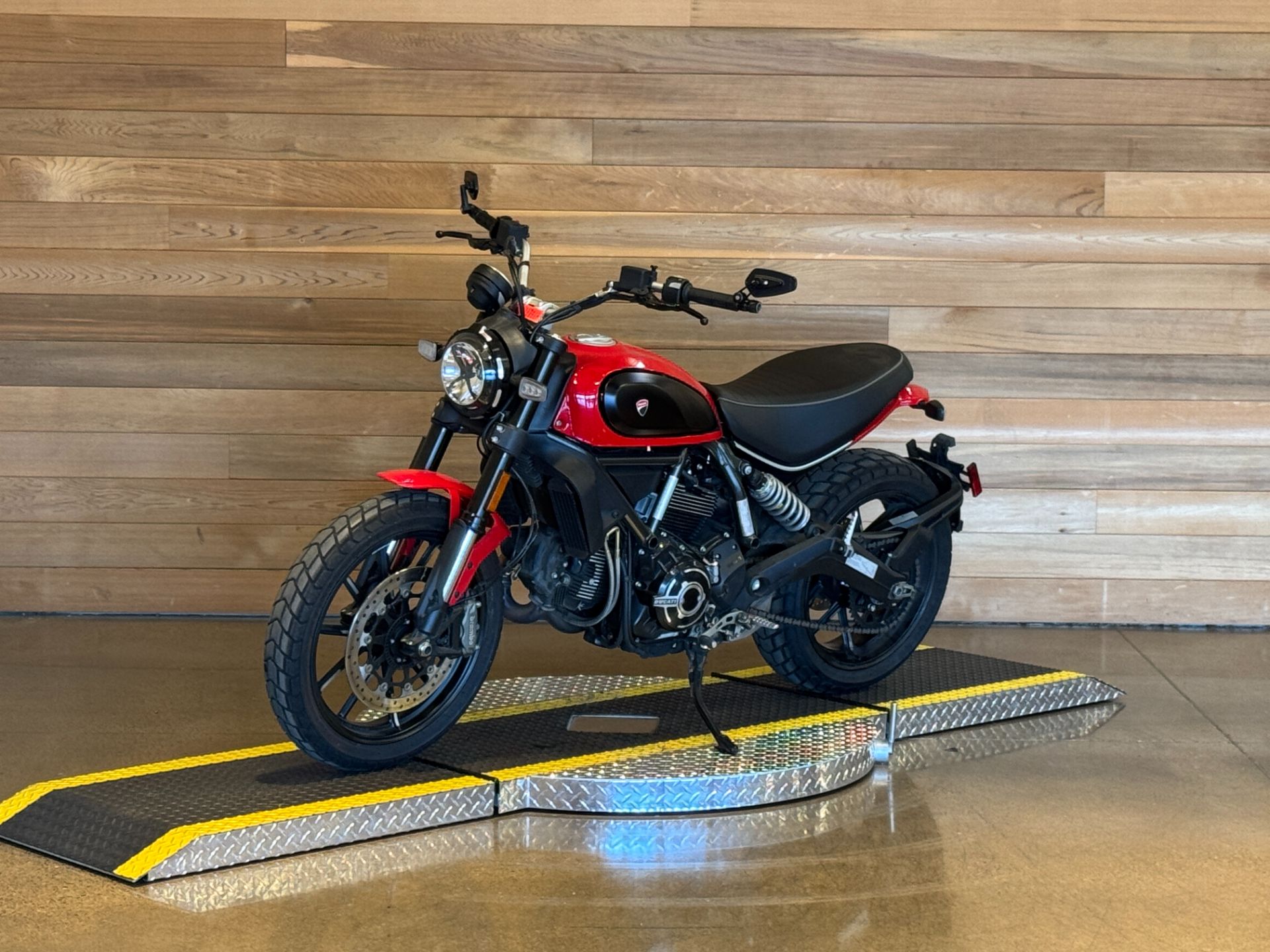 2021 Ducati Scrambler Icon in Salem, Oregon - Photo 4