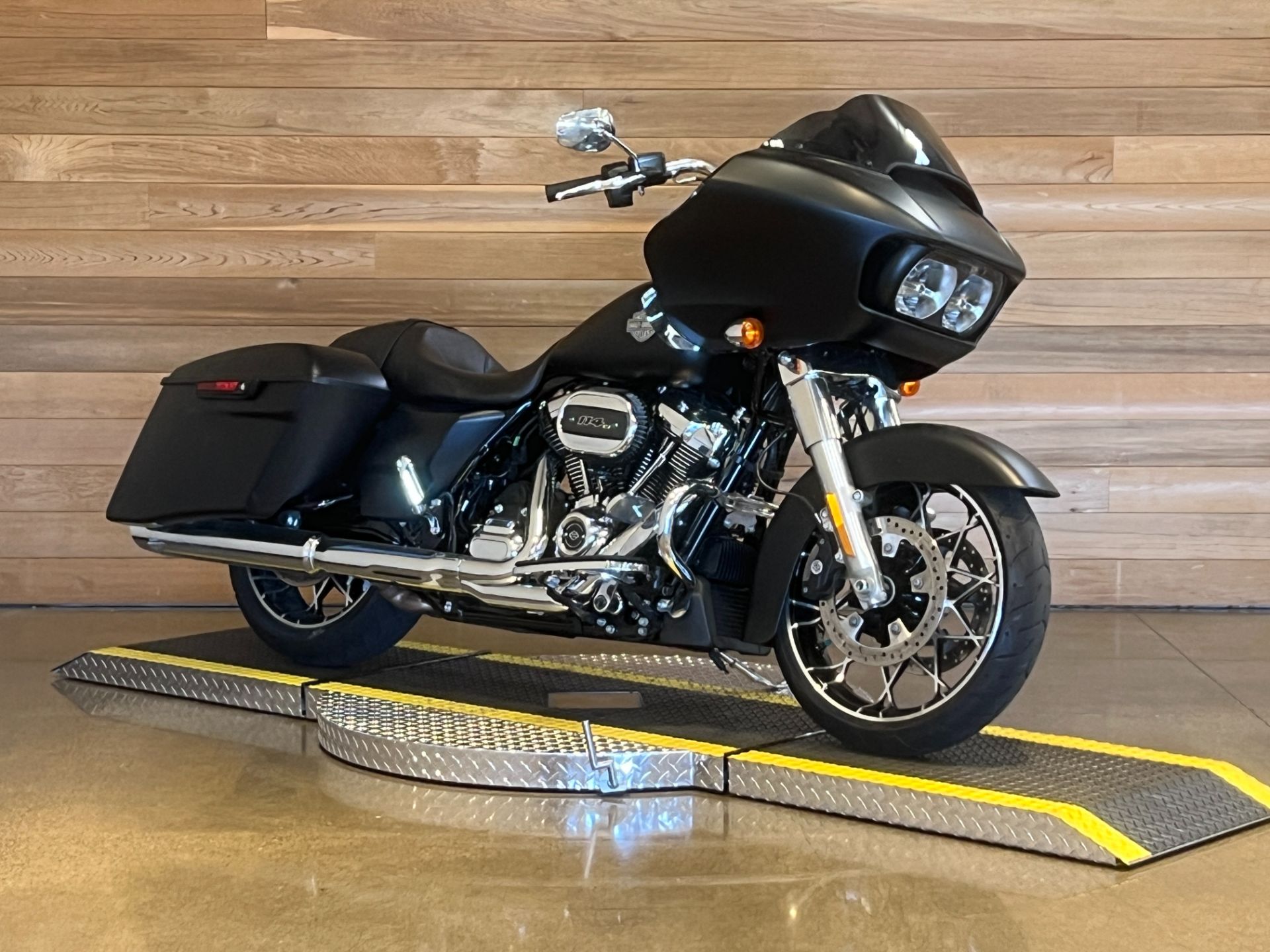 2022 Harley-Davidson Road Glide® Special in Salem, Oregon - Photo 2