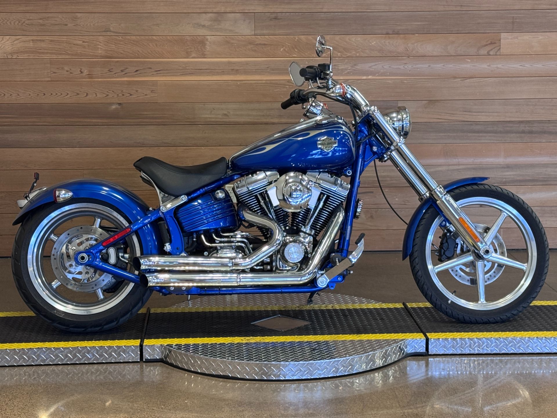 2009 Harley-Davidson Softail® Rocker™ in Salem, Oregon - Photo 1