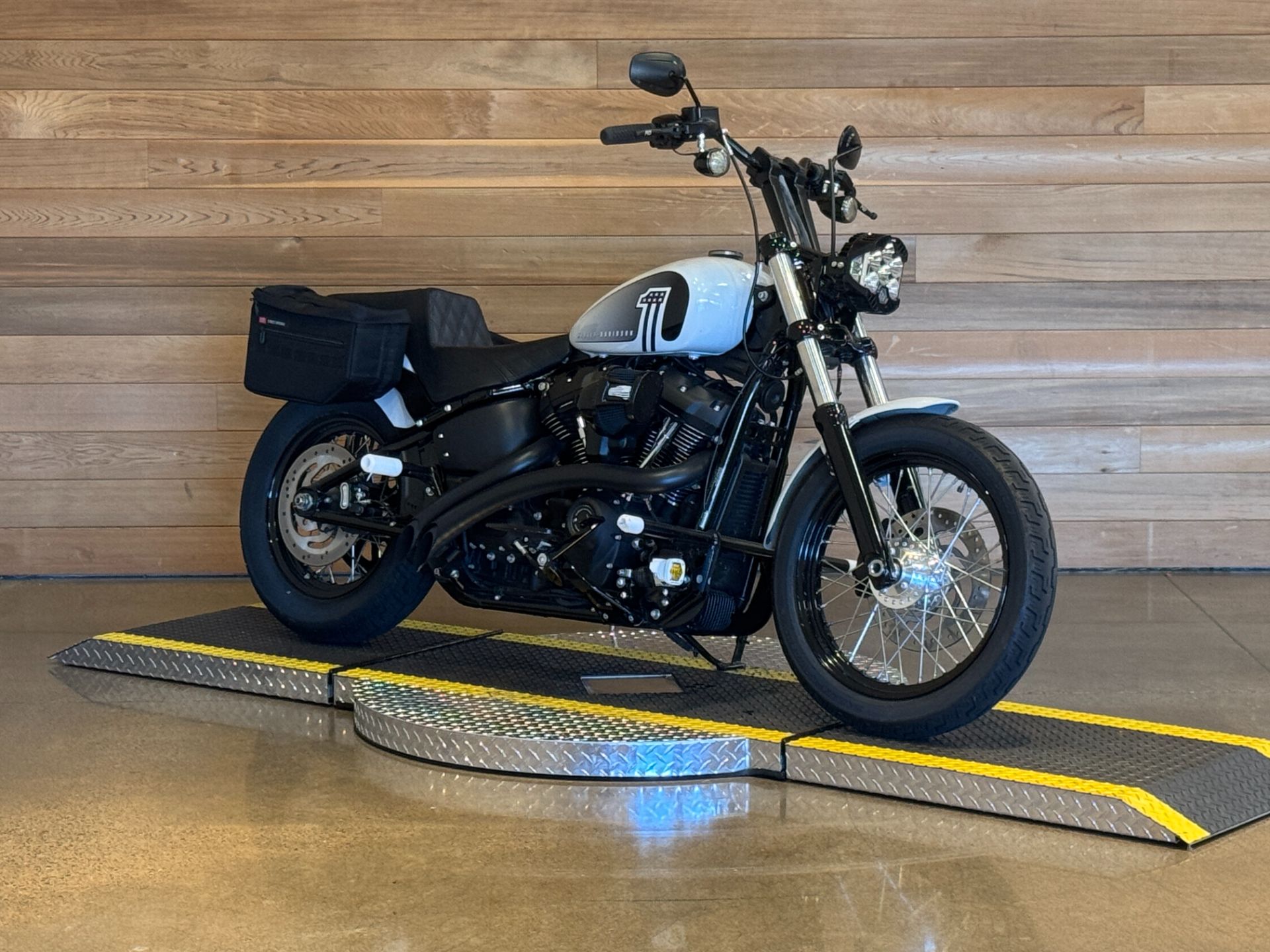 2021 Harley-Davidson Street Bob® 114 in Salem, Oregon - Photo 2