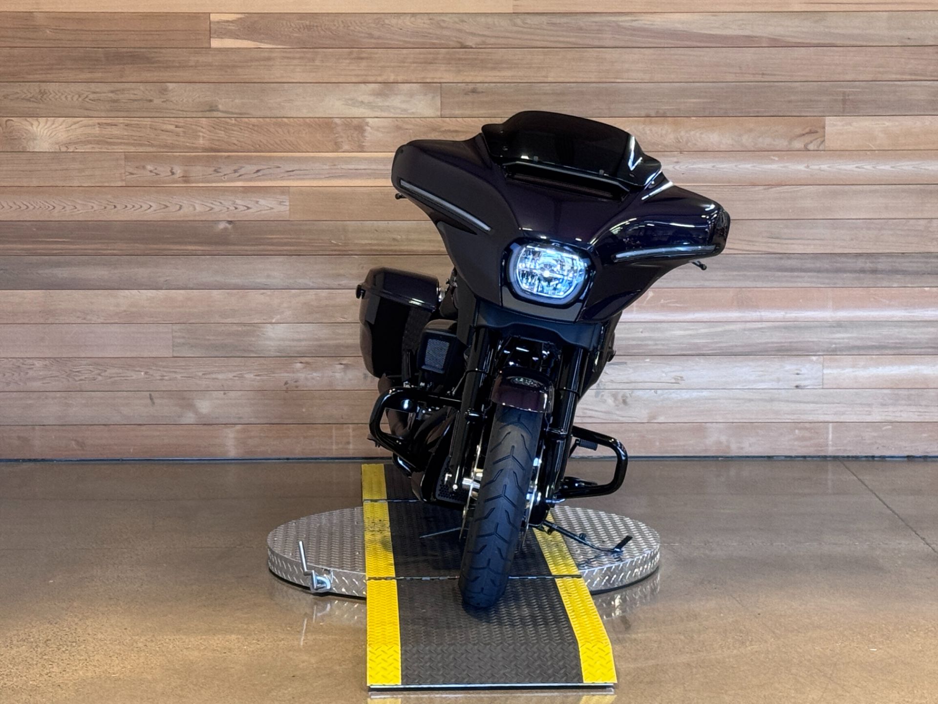 2025 Harley-Davidson Street Glide® in Salem, Oregon - Photo 3