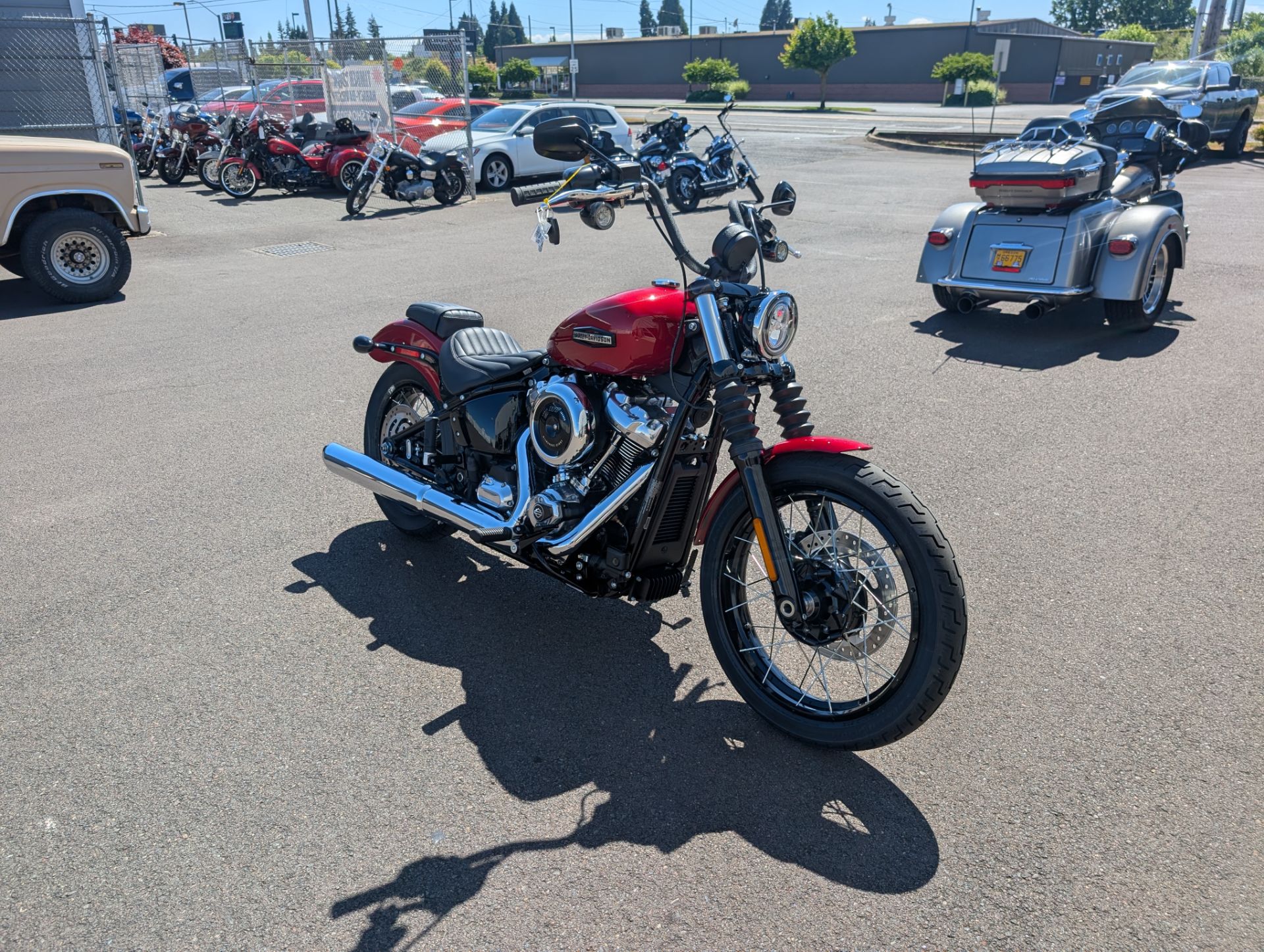 2026 Harley-Davidson Street Bob® 2