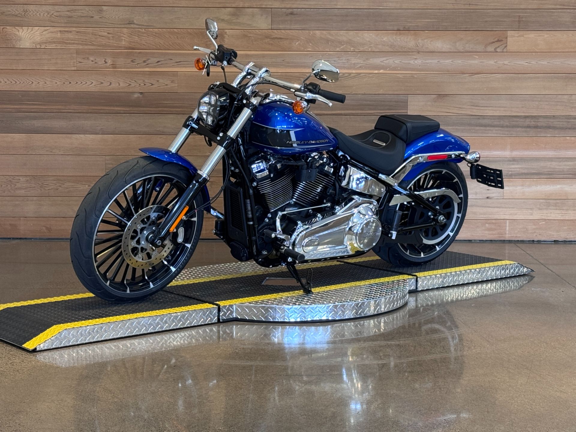2024 Harley-Davidson Breakout® in Salem, Oregon - Photo 4