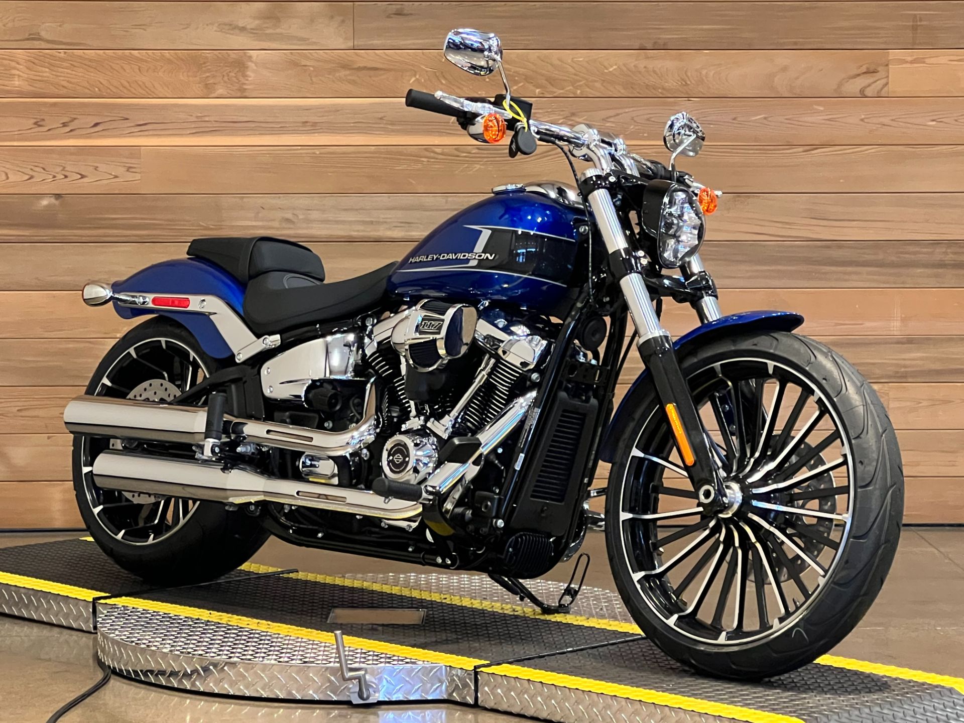 2024 Harley-Davidson Breakout® in Salem, Oregon - Photo 1