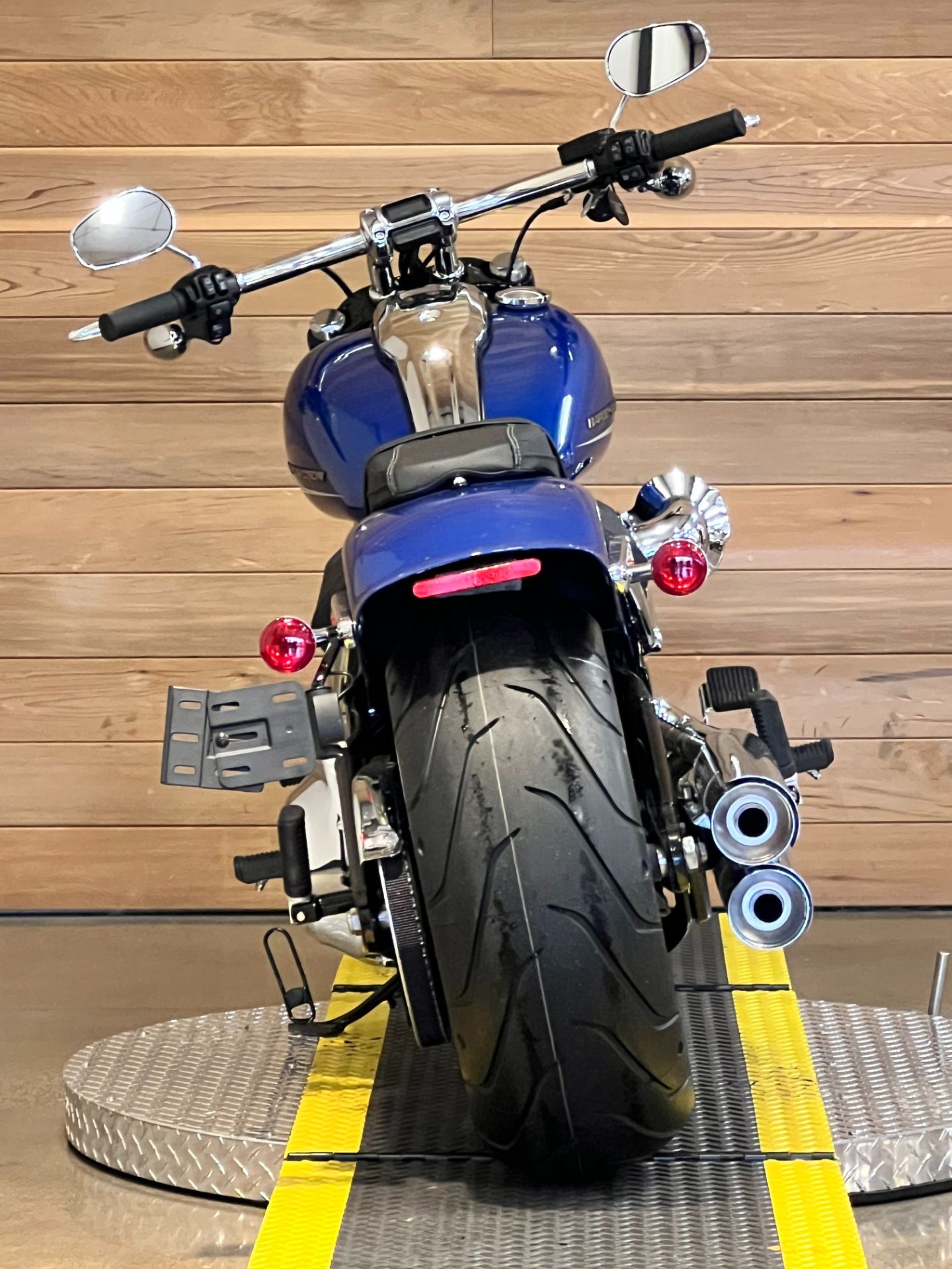 2024 Harley-Davidson Breakout® in Salem, Oregon - Photo 2