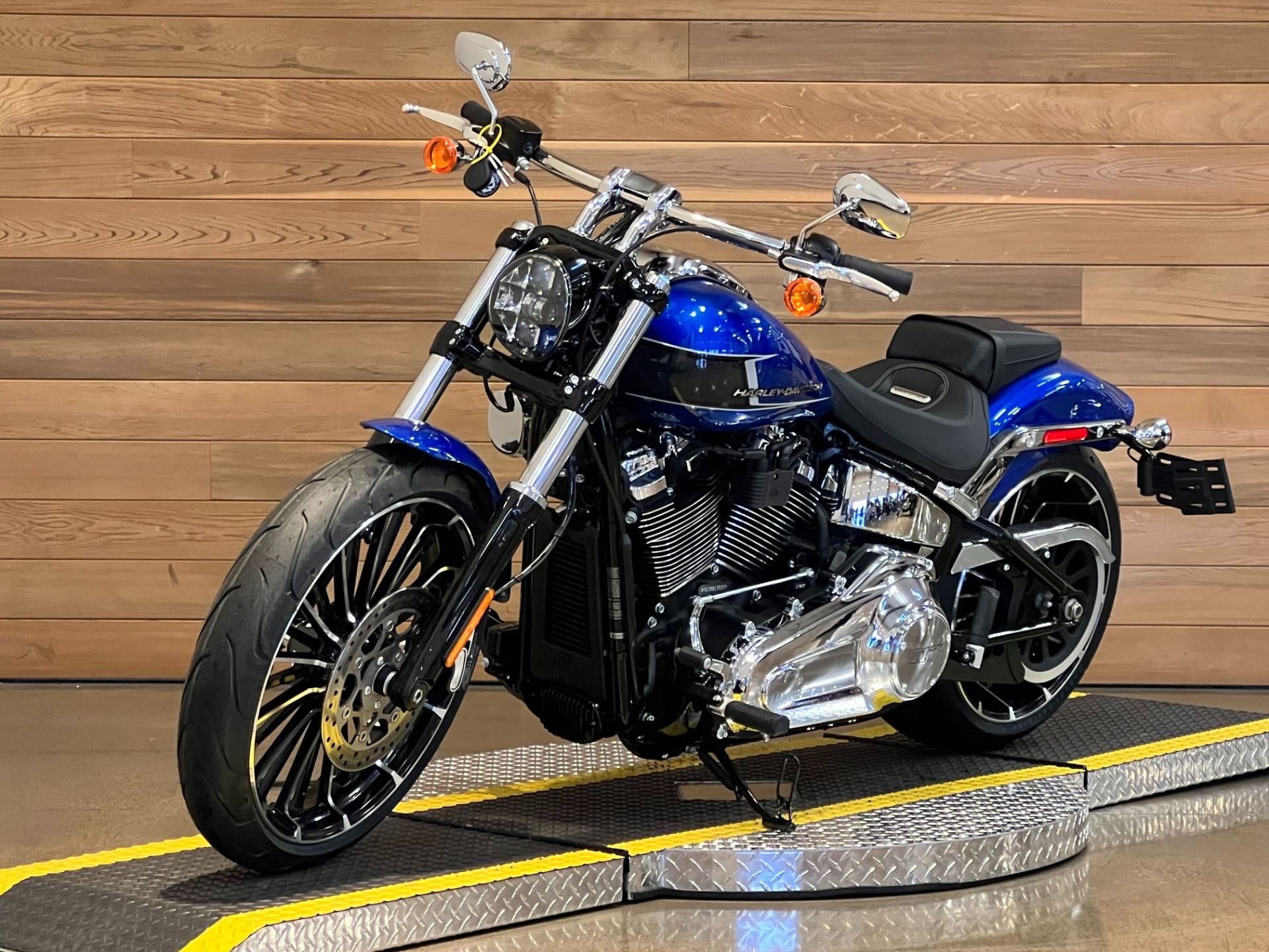 2024 Harley-Davidson Breakout® in Salem, Oregon - Photo 4