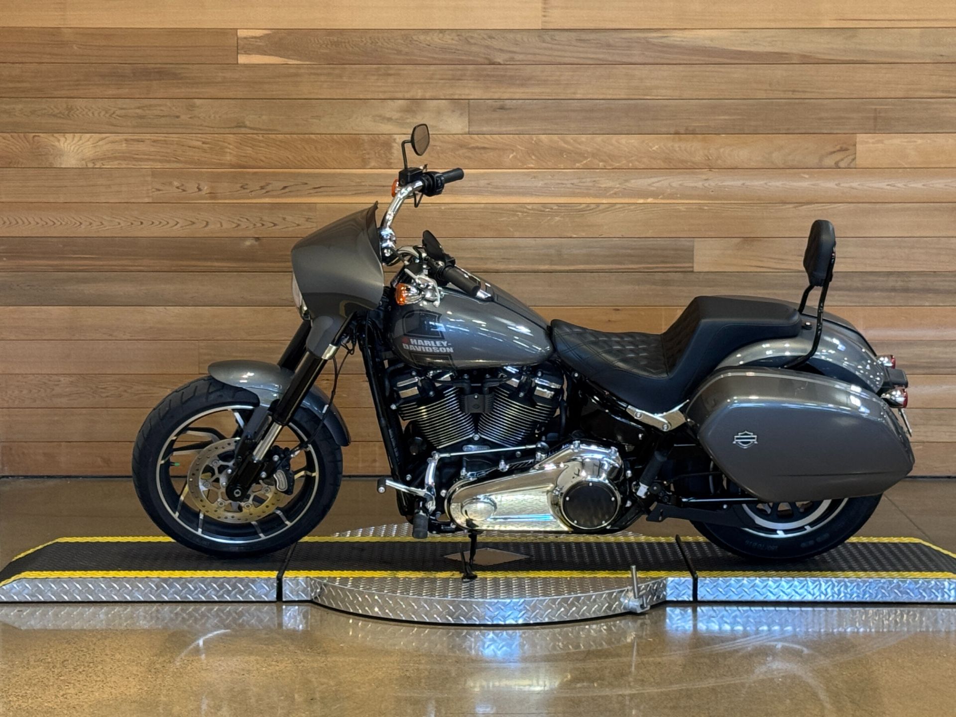 2021 Harley-Davidson Sport Glide® in Salem, Oregon - Photo 5